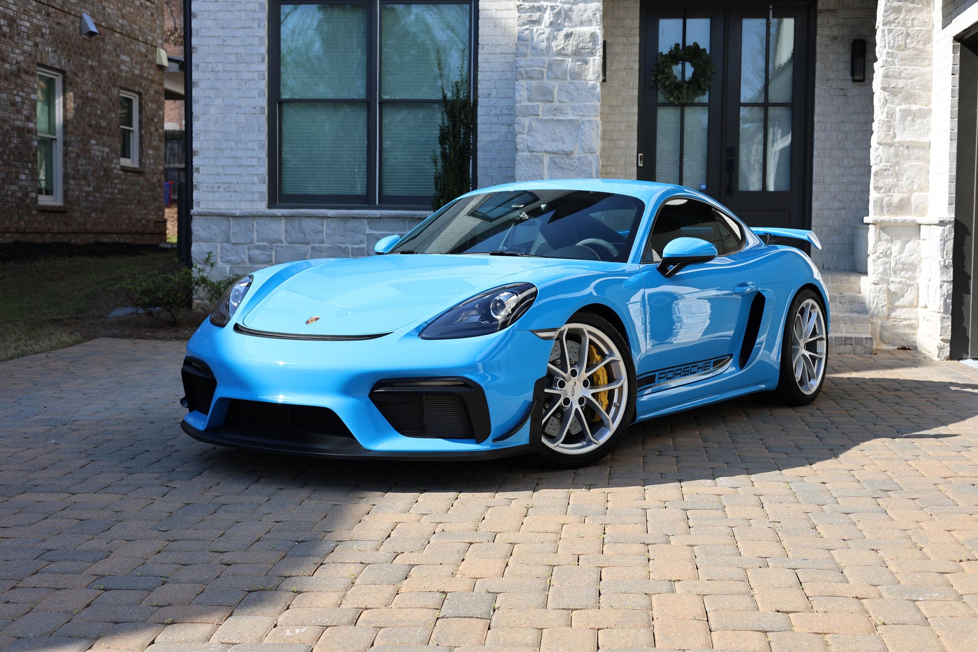 2021 Porsche 718 Cayman - For Sale: PTS Riviera Blue 2021 718 GT4 with PCCB, PDK, Sofa - Used - VIN WP0AC2A8XMS289491 - 6,000 Miles - 6 cyl - 2WD - Automatic - Coupe - Blue - Marietta, GA 30062, United States