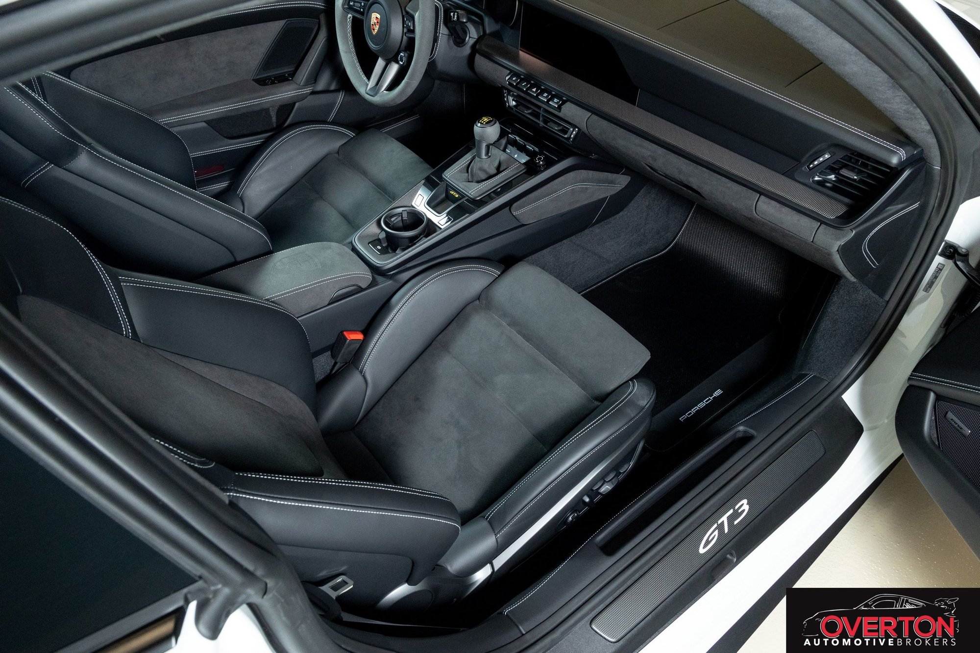 2024 Porsche 911 - 2024 Porsche 911 GT3 in White with Black Leather and Race-Tex Interior with 6-Speed! - Used - Stuart, FL 34996, United States