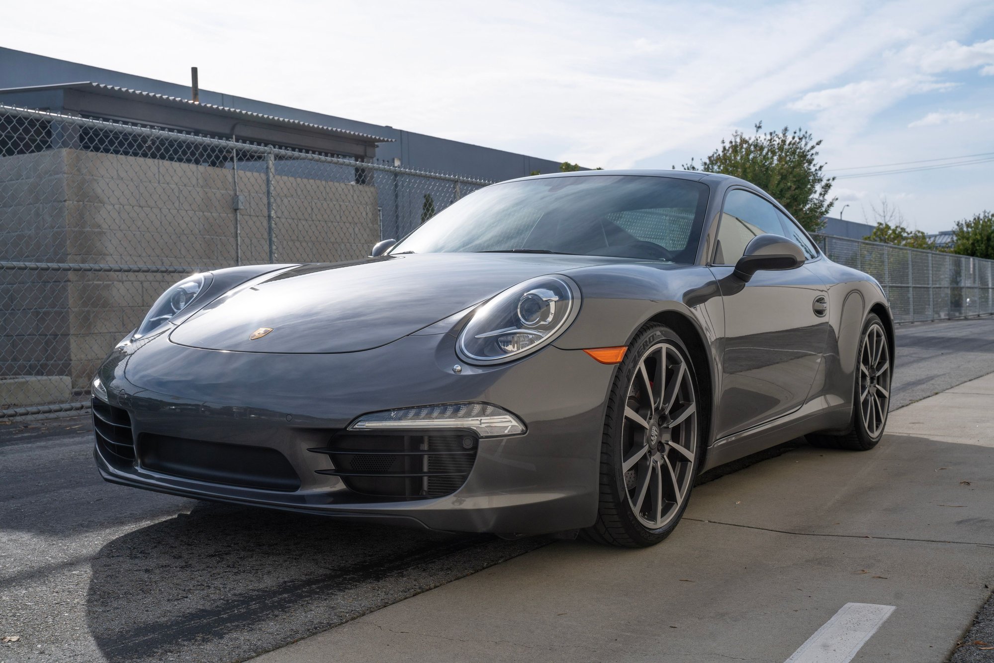 2013 Porsche 911 - 2013 Porsche 911 Carrera S *Sport Chrono Package* - Used - VIN WP0AB2A91DS122254 - 67,131 Miles - 6 cyl - 2WD - Automatic - Coupe - Gray - Gilroy, CA 95020, United States