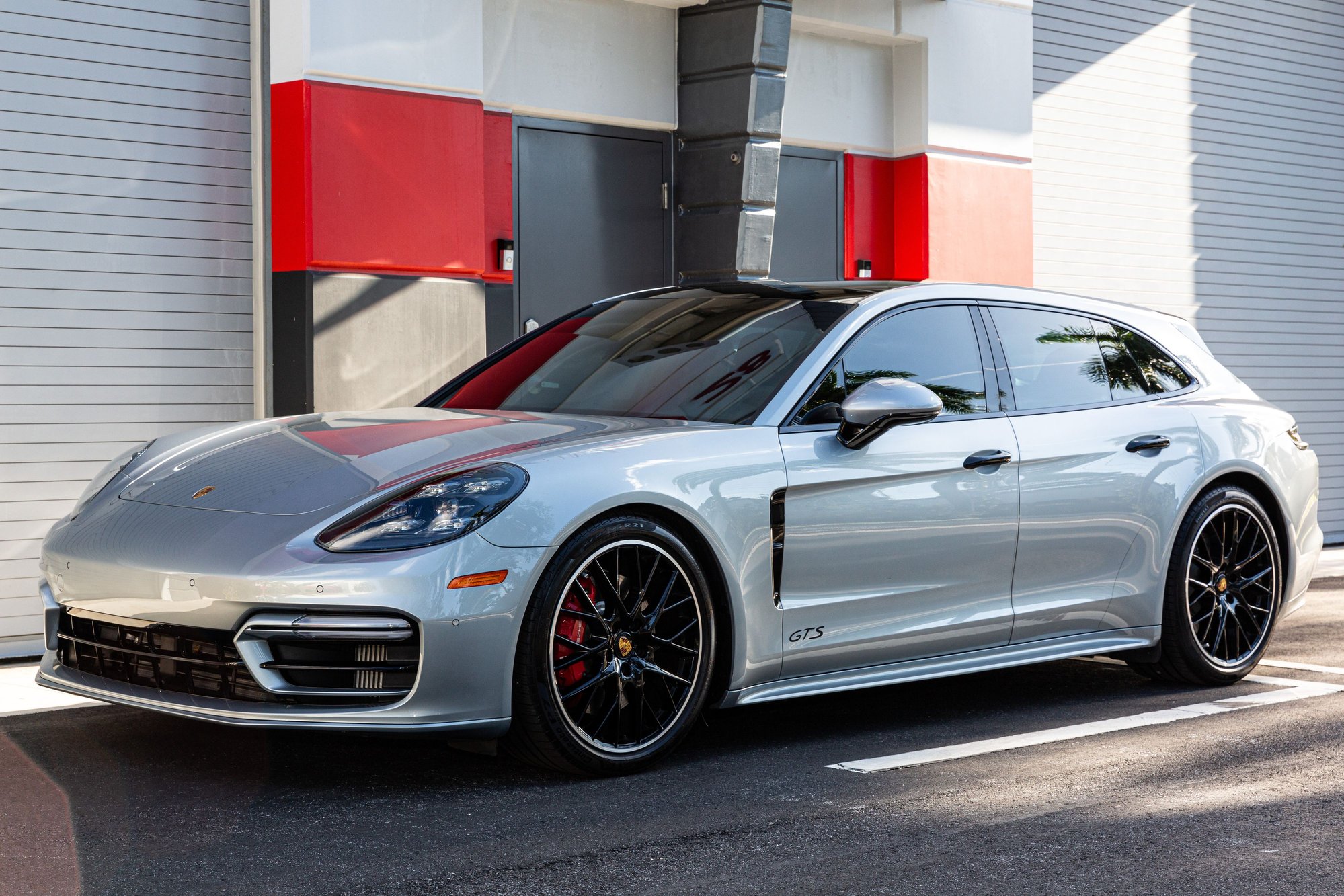 2022 Porsche Panamera - 2022 Porsche Panamera GTS Sport Turismo - Used - VIN WP0CG2A70NL17XXXX - 17,750 Miles - 8 cyl - AWD - Automatic - Wagon - Silver - West Palm Beach, FL 33407, United States