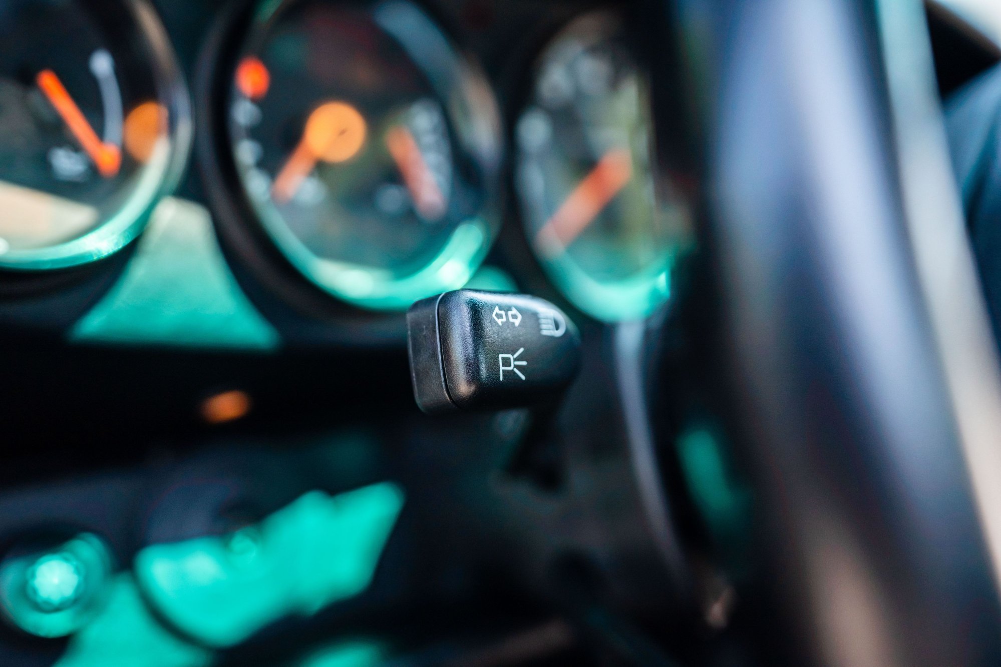 1996 Porsche 911 - 1996 Porsche 911 Carrera 4S 6-Speed 50k-Mile Aerokit Front and Rear Spoilers - Used - Portland, OR 97231, United States