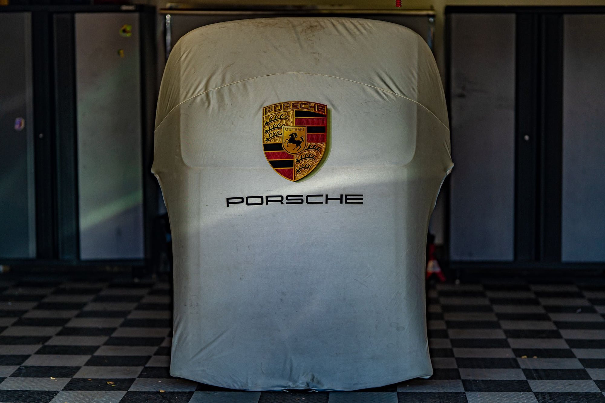 Exterior Body Parts - Porsche 911 996 1999-2004 Convertible Cab Hard Top UNUSED with COVER OEM from Porsche - New - 1999 to 2004 Porsche 911 - Monterey, CA 93907, United States