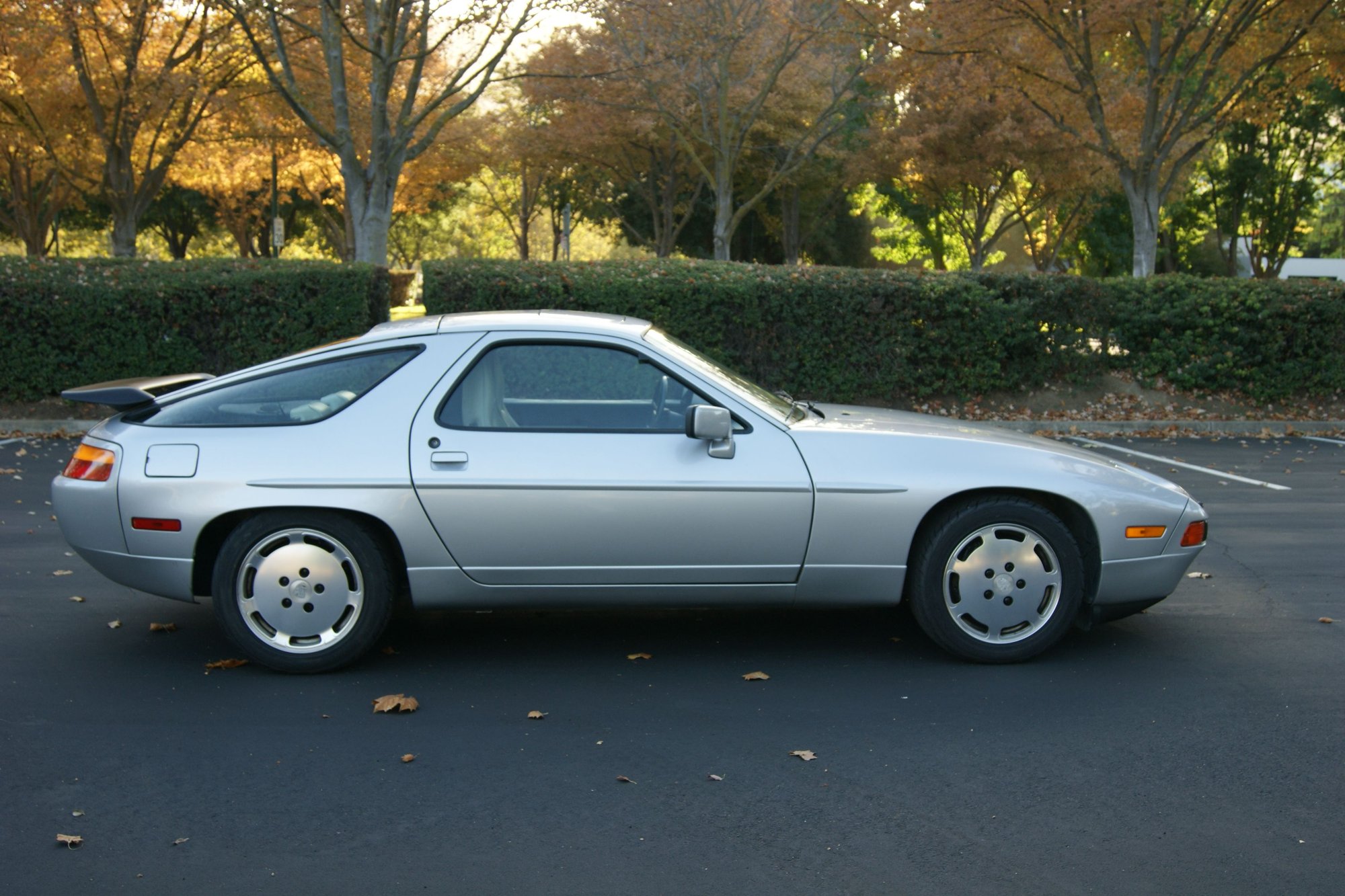 1988 Porsche 928 - 1988 Porsche 928 S4, beautiful, all original 42k miles, excellent condition - Used - VIN WP0JB0929JS860407 - 42,500 Miles - 8 cyl - 2WD - Automatic - Coupe - Silver - Pleasanton, CA 94566, United States