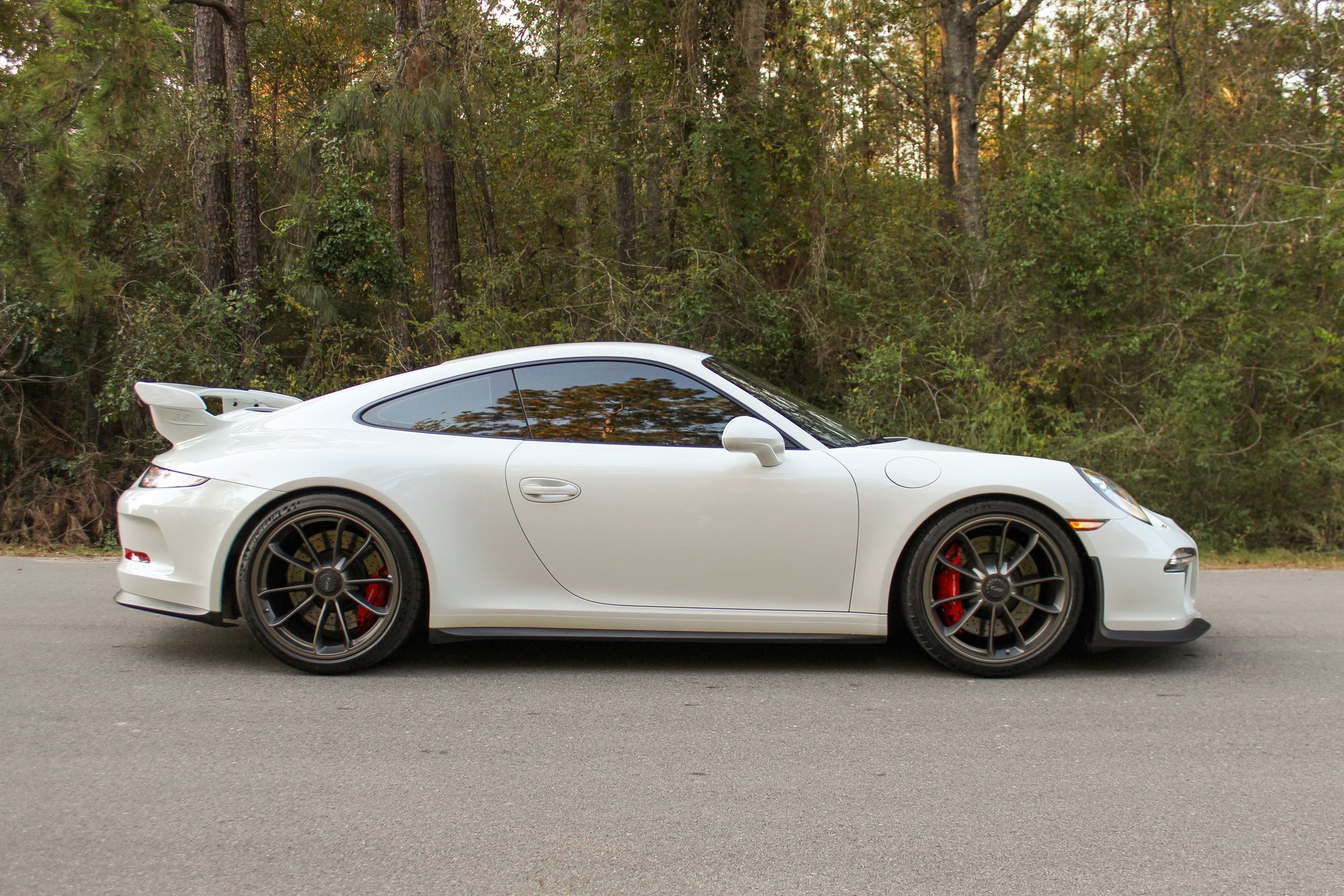 2015 Porsche GT3 - 2015 Porsche 911 GT3 - Clean, 29k miles, MUST SELL.  Reasonable offers considered. - Used - VIN WP0AC2A92FS183886 - 29,096 Miles - 6 cyl - 2WD - Automatic - Coupe - White - Greater Houston, TX 77339, United States