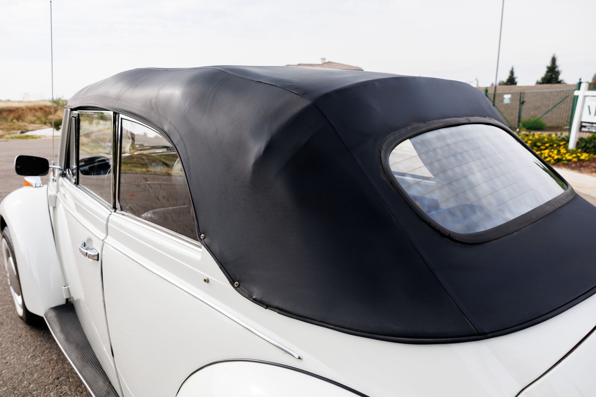 1978 Volkswagen Super Beetle - 1978 Volkswagen super beetle convertible - Used - Fresno, CA 93720, United States