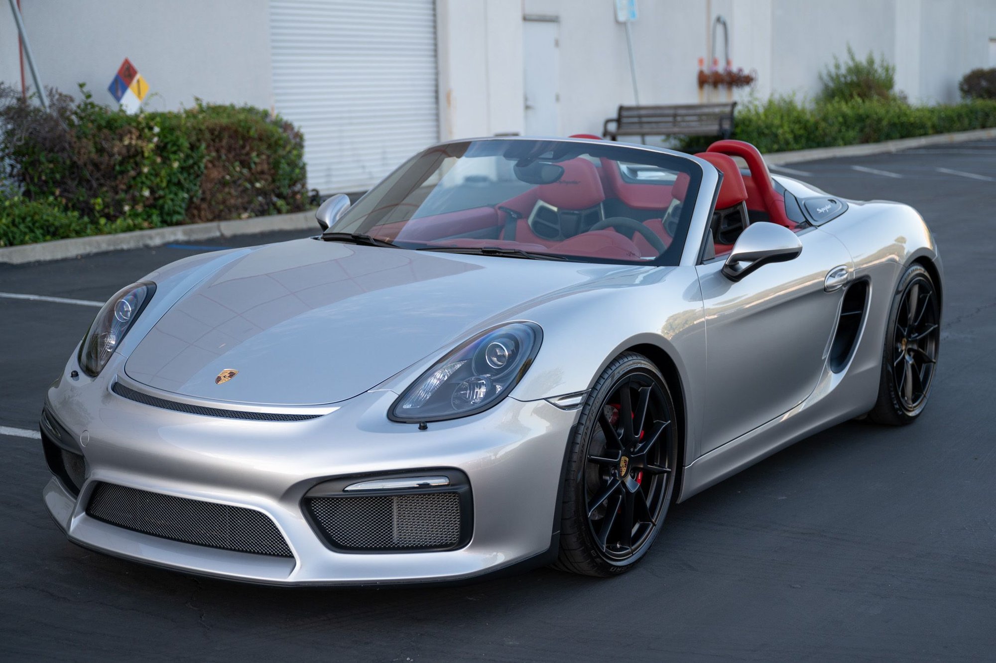 2016 Porsche Boxster - 2016 Boxster Spyder | GT Silver | Spyder Garnet Red Interior | Great spec | 8500~ mi - Used - VIN WP0CC2A82GS152669 - 8,500 Miles - 6 cyl - 2WD - Manual - Convertible - Silver - San Jose, CA 95035, United States