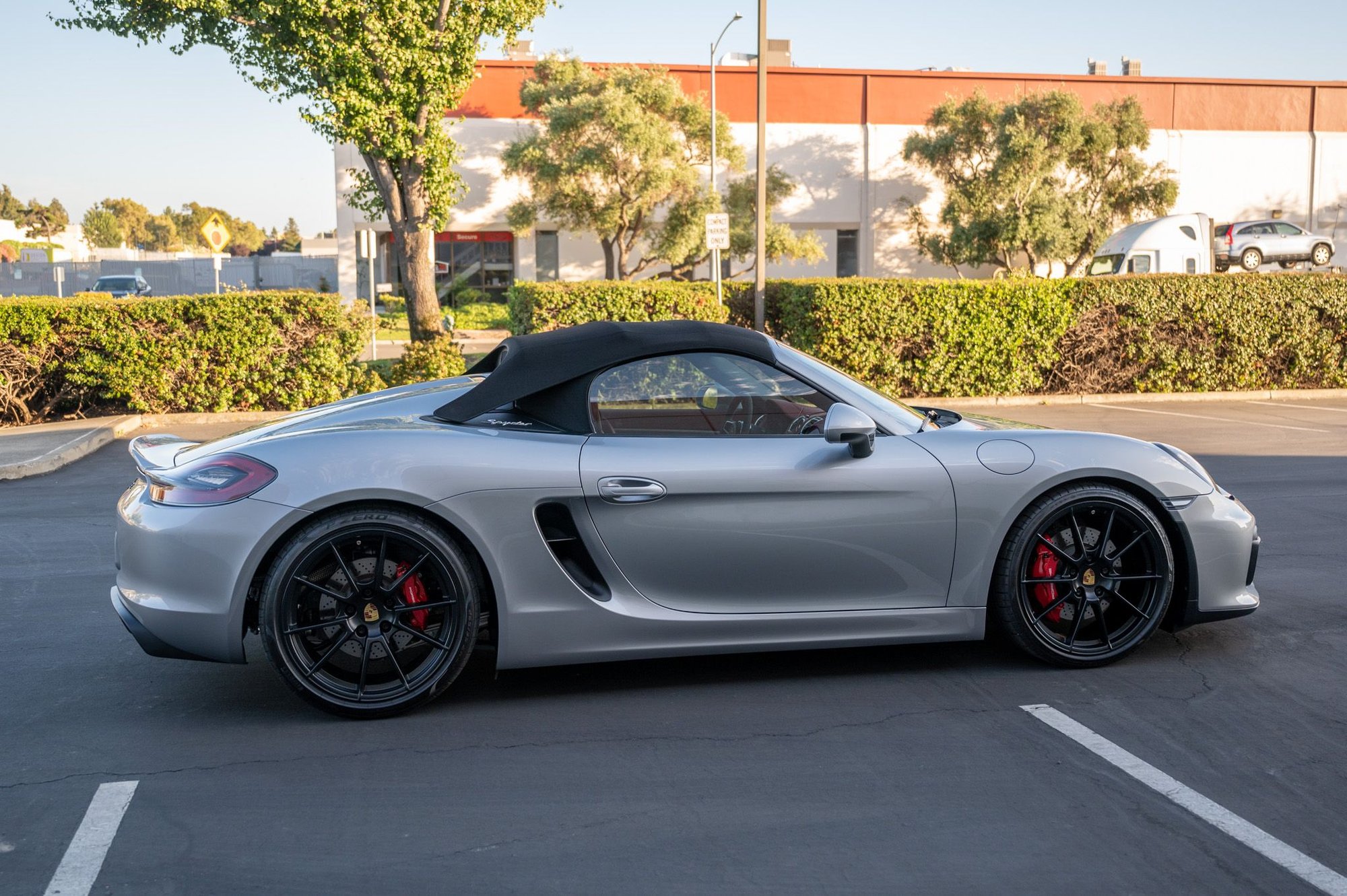 2016 Porsche Boxster - 2016 Boxster Spyder | GT Silver | Spyder Garnet Red Interior | Great spec | 8500~ mi - Used - VIN WP0CC2A82GS152669 - 8,500 Miles - 6 cyl - 2WD - Manual - Convertible - Silver - San Jose, CA 95035, United States