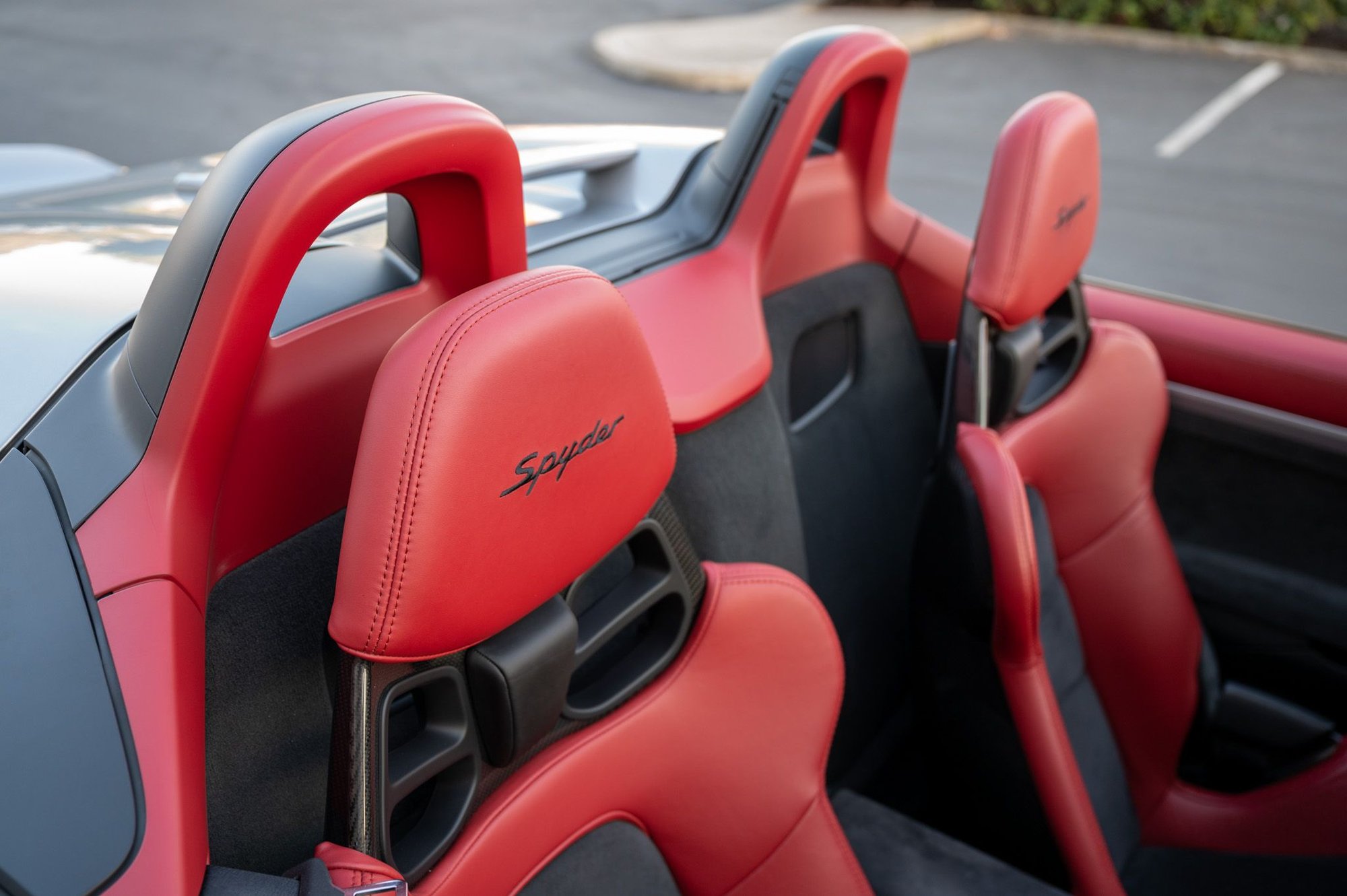 2016 Porsche Boxster - 2016 Boxster Spyder | GT Silver | Spyder Garnet Red Interior | Great spec | 8500~ mi - Used - VIN WP0CC2A82GS152669 - 8,500 Miles - 6 cyl - 2WD - Manual - Convertible - Silver - San Jose, CA 95035, United States