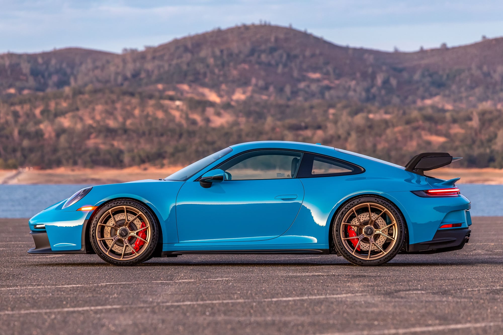 2022 Porsche 911 - 2022 992 GT3 PTS Turquoise Blue, Manual, Buckets, 1062 Miles - Used - VIN WP0AC2A95NS269188 - 1,062 Miles - 6 cyl - 2WD - Manual - Coupe - Blue - Sacramento, CA 95742, United States