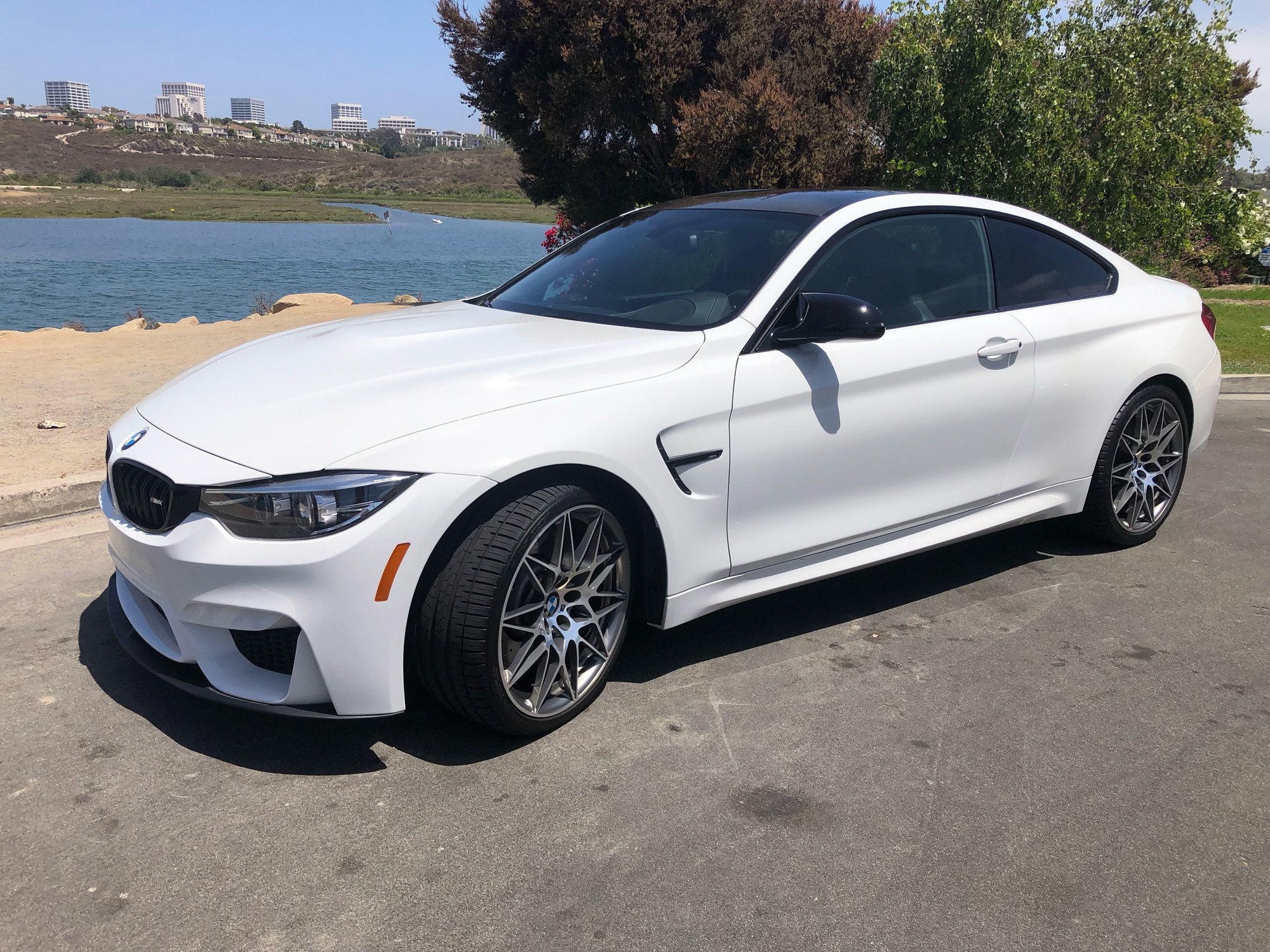 2018 BMW M4 - FS: 2018 BMW M4 White/Black Competition Package Great shape - Used - VIN wbs4y9c5xjag66750 - 42,400 Miles - 6 cyl - 2WD - Automatic - Coupe - White - Costa Mesa, CA 92627, United States