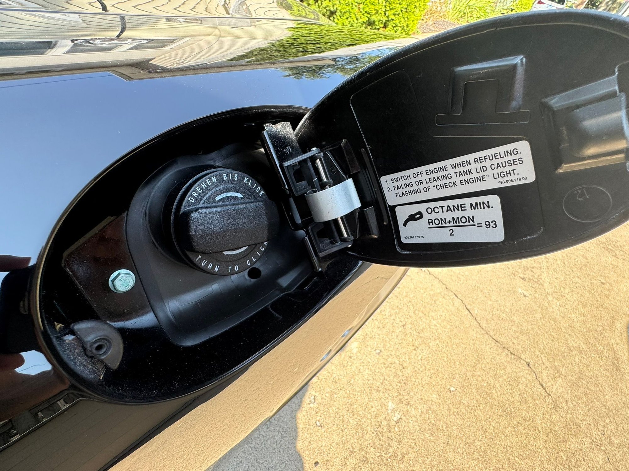 1999 Porsche 911 - Chicagoland 1999 Porsche 911 C2 Cabriolet Manual Triple Black w/LSD - Used - VIN WP0CA2998XS653911 - 80,061 Miles - 6 cyl - 2WD - Manual - Convertible - Black - River Forest, IL 60305, United States