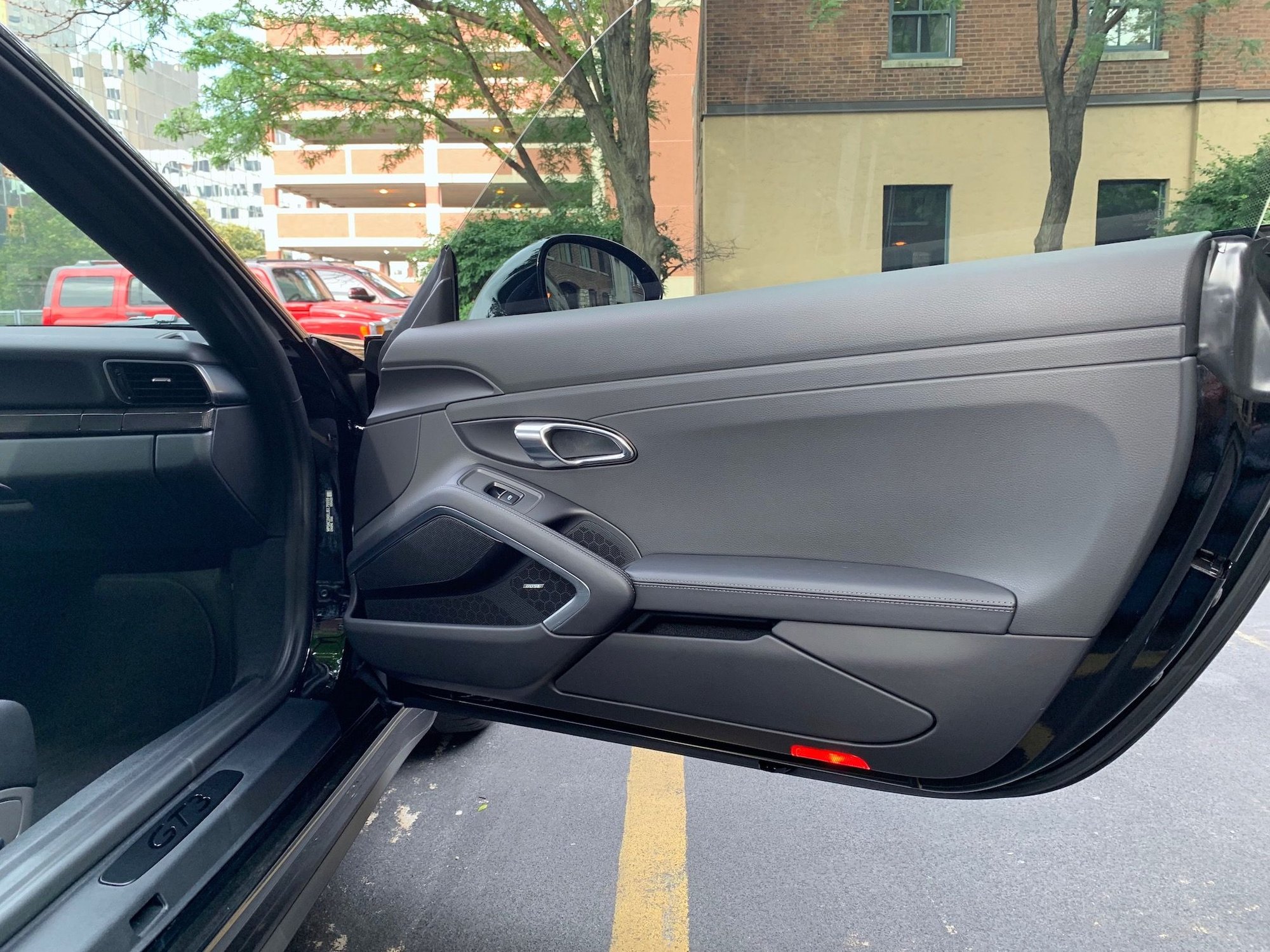 2018 Porsche GT3 - FS: GT3 Touring-Black-Great Spec - Used - VIN WP0AC2A91JS175559 - 3,650 Miles - 6 cyl - 2WD - Manual - Coupe - Black - Kansas City, MO 64108, United States