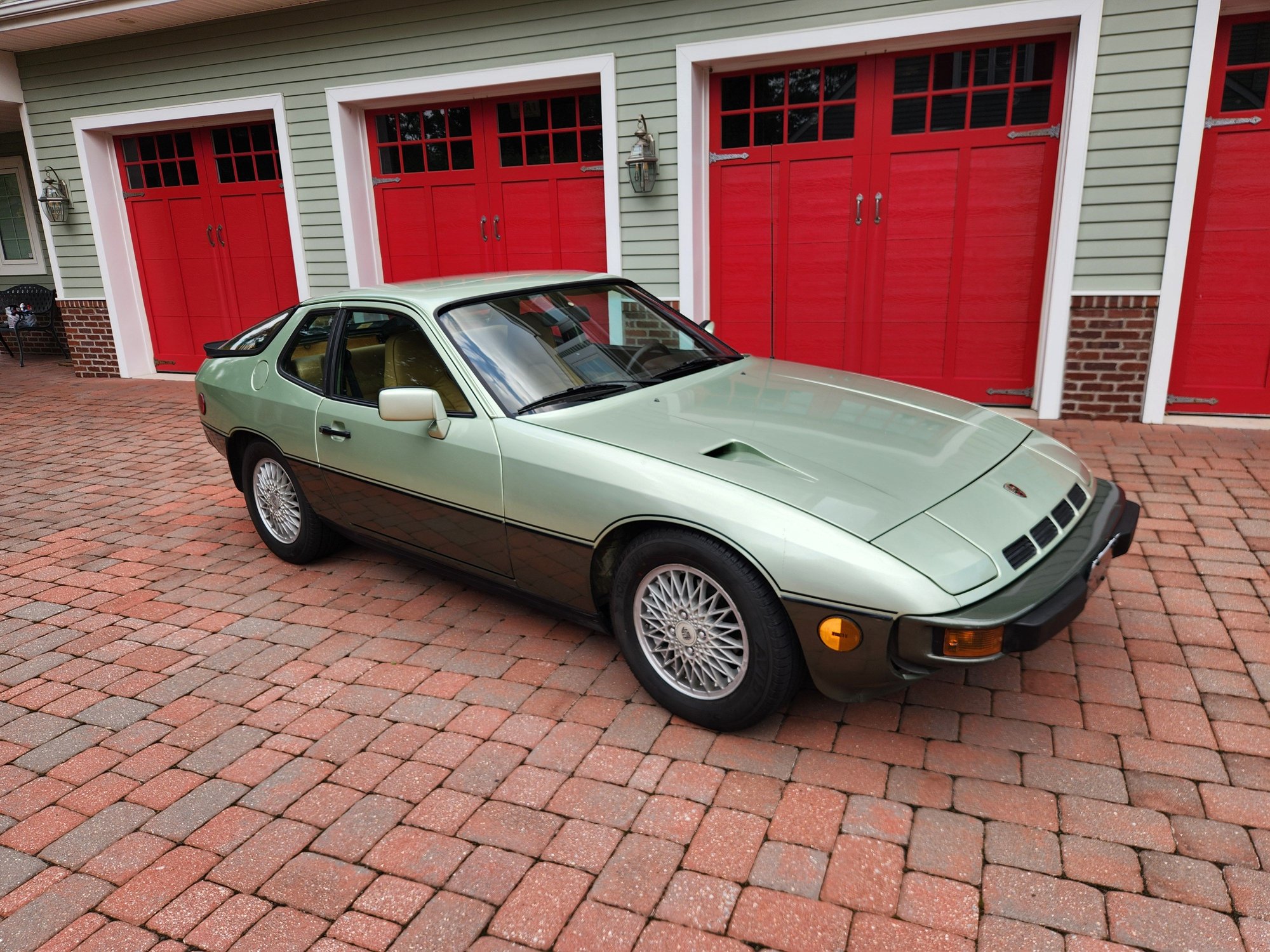 1980 Porsche 924 - 1980 Porsche 924 TURBO Original Paint Amazing 931 Runs and Drives Perfectly COLD A/C - Used - VIN 93A0152598 - 86,800 Miles - 4 cyl - 2WD - Manual - Hatchback - Other - Richboro, PA 18954, United States