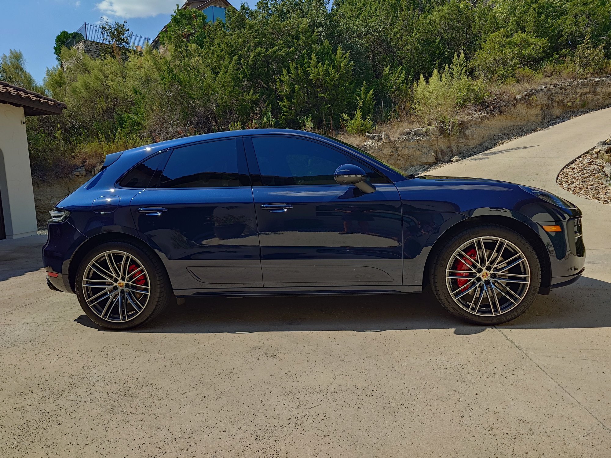 2021 Porsche Macan - For Sale: 2021 Porsche Macan GTS — Night Blue Metallic, One Owner, Meticulously Maint - Used - VIN WP1AG2A57MLB52544 - 44,000 Miles - 6 cyl - Automatic - SUV - Blue - Austin, TX 78716, United States