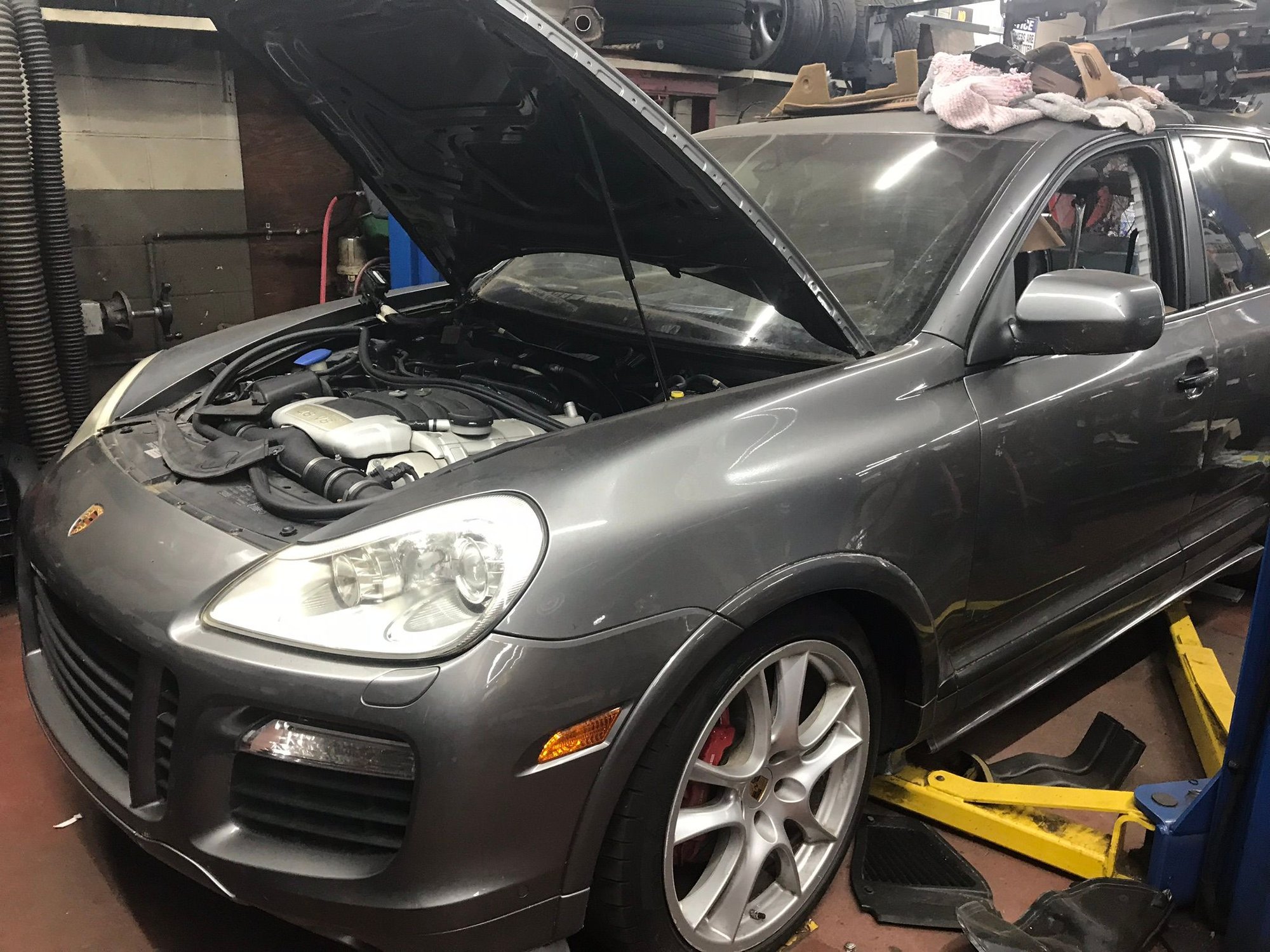 PARTING OUT 2008 PORSCHE CAYENNE GTS ROSLYN NY 11576 Rennlist