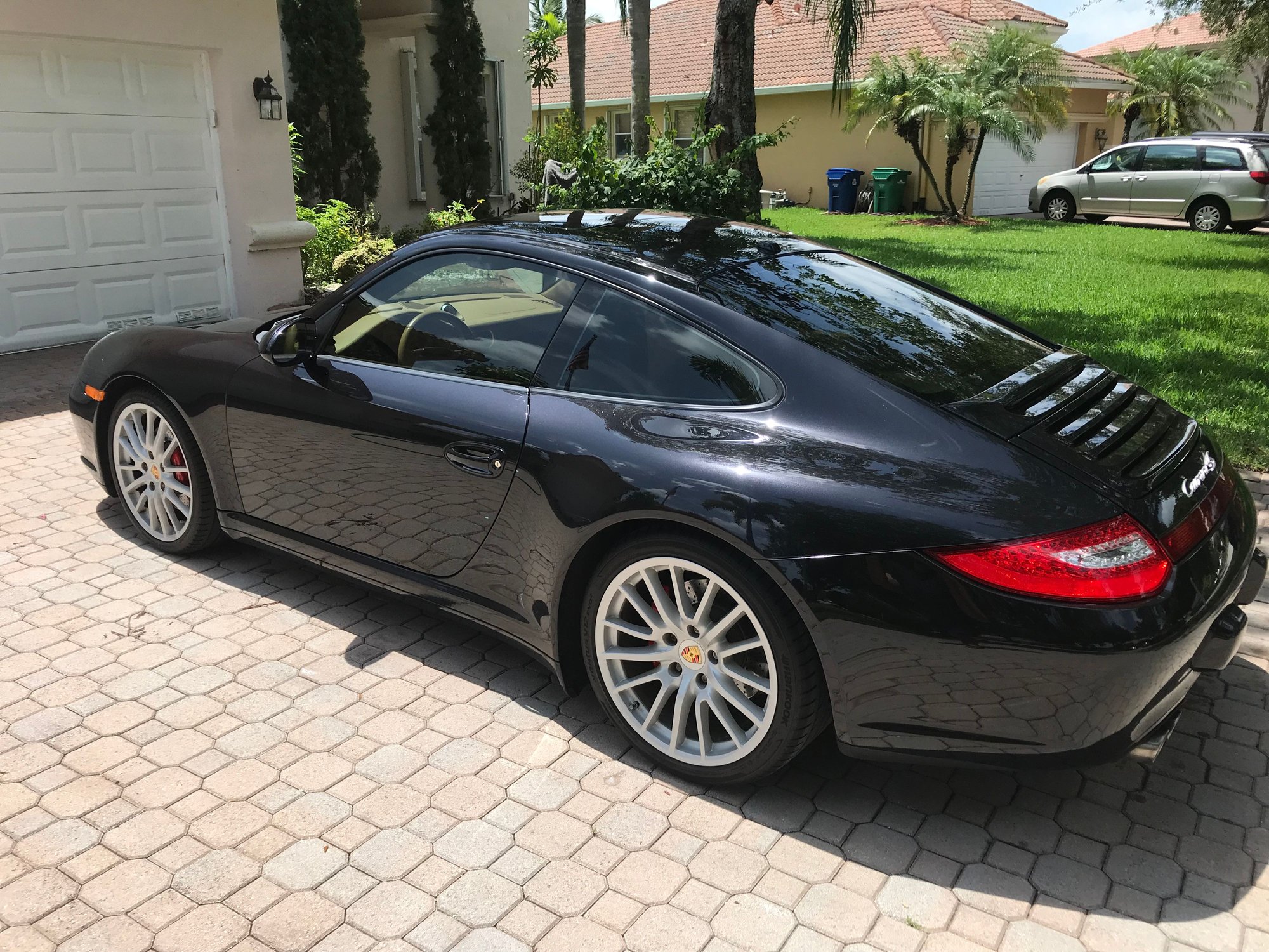 2009 Porsche 911 - 2009 Carrera 4S Coupe - 6 speed - 997.2 / loaded - Used - VIN WPOAB29929S721403 - 51,500 Miles - 6 cyl - AWD - Coupe - Black - Fort Lauderdale, FL 33061, United States