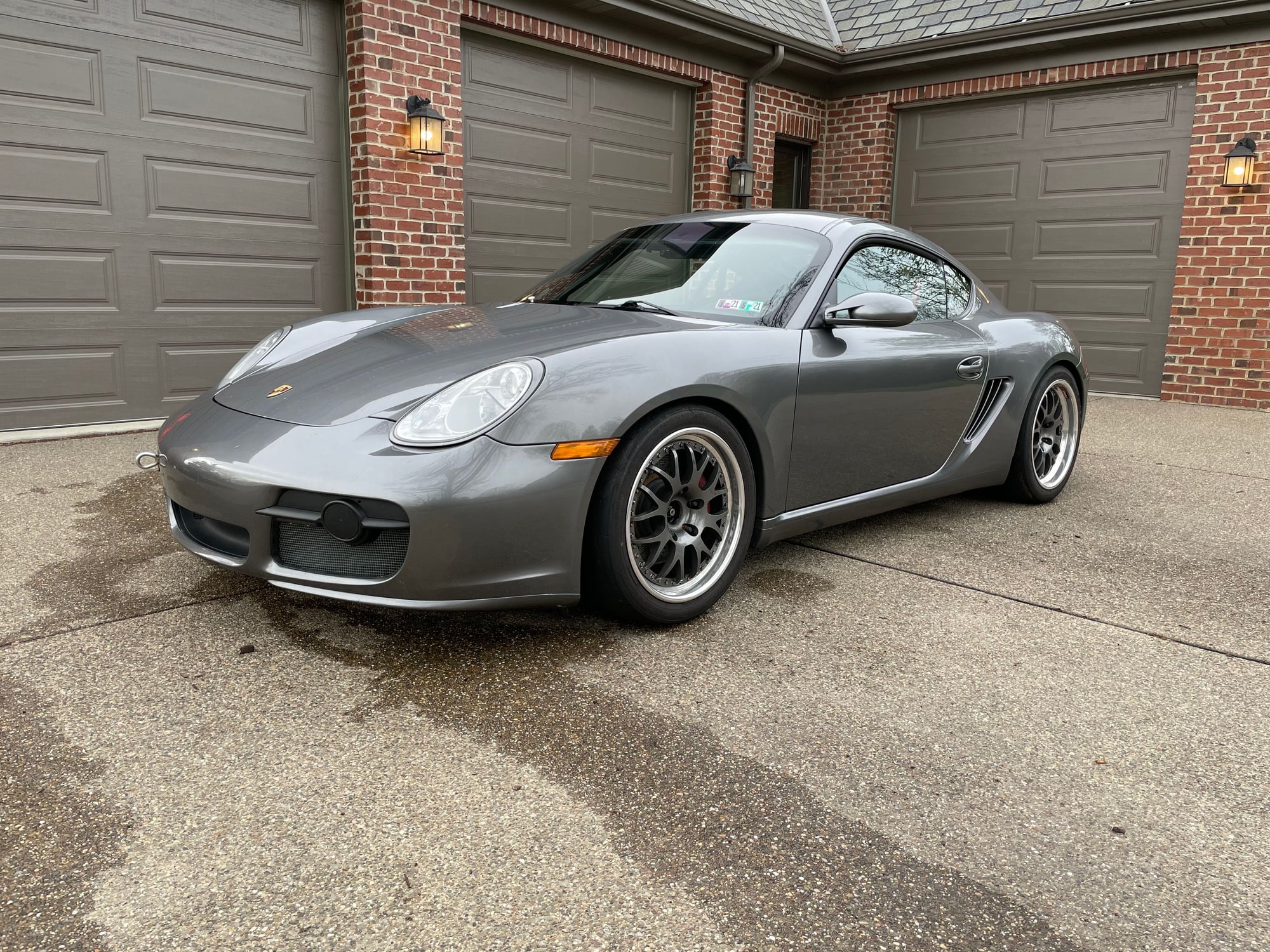 2008 Porsche Cayman - 2008 Porsche Cayman S Class H Race Car $38k OBO Pennsylvania - Used - VIN Wp0ab29878u782854 - 16,511 Miles - 6 cyl - 2WD - Manual - Coupe - Gray - Pgh, PA 15241, United States