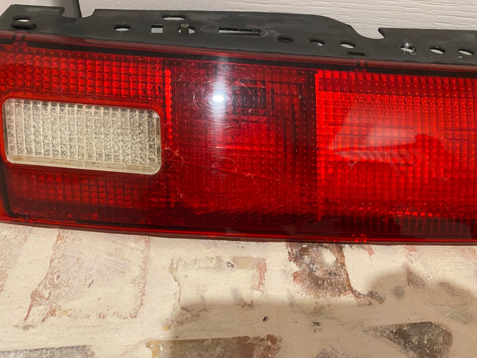 Lights - 993 center taillight - Used - 1995 to 1998 Porsche 911 - Staten Island, NY 10309, United States
