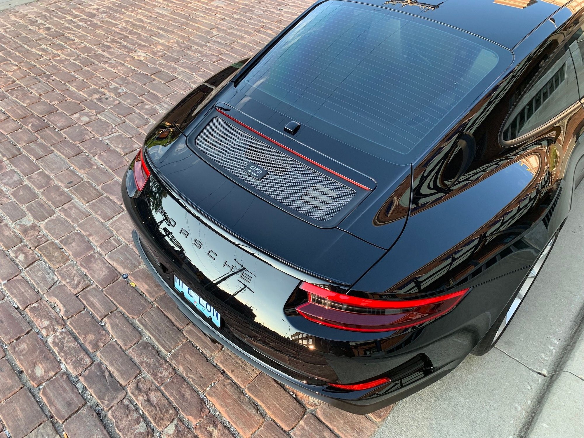 2018 Porsche GT3 - FS: GT3 Touring-Black-Great Spec - Used - VIN WP0AC2A91JS175559 - 3,650 Miles - 6 cyl - 2WD - Manual - Coupe - Black - Kansas City, MO 64108, United States