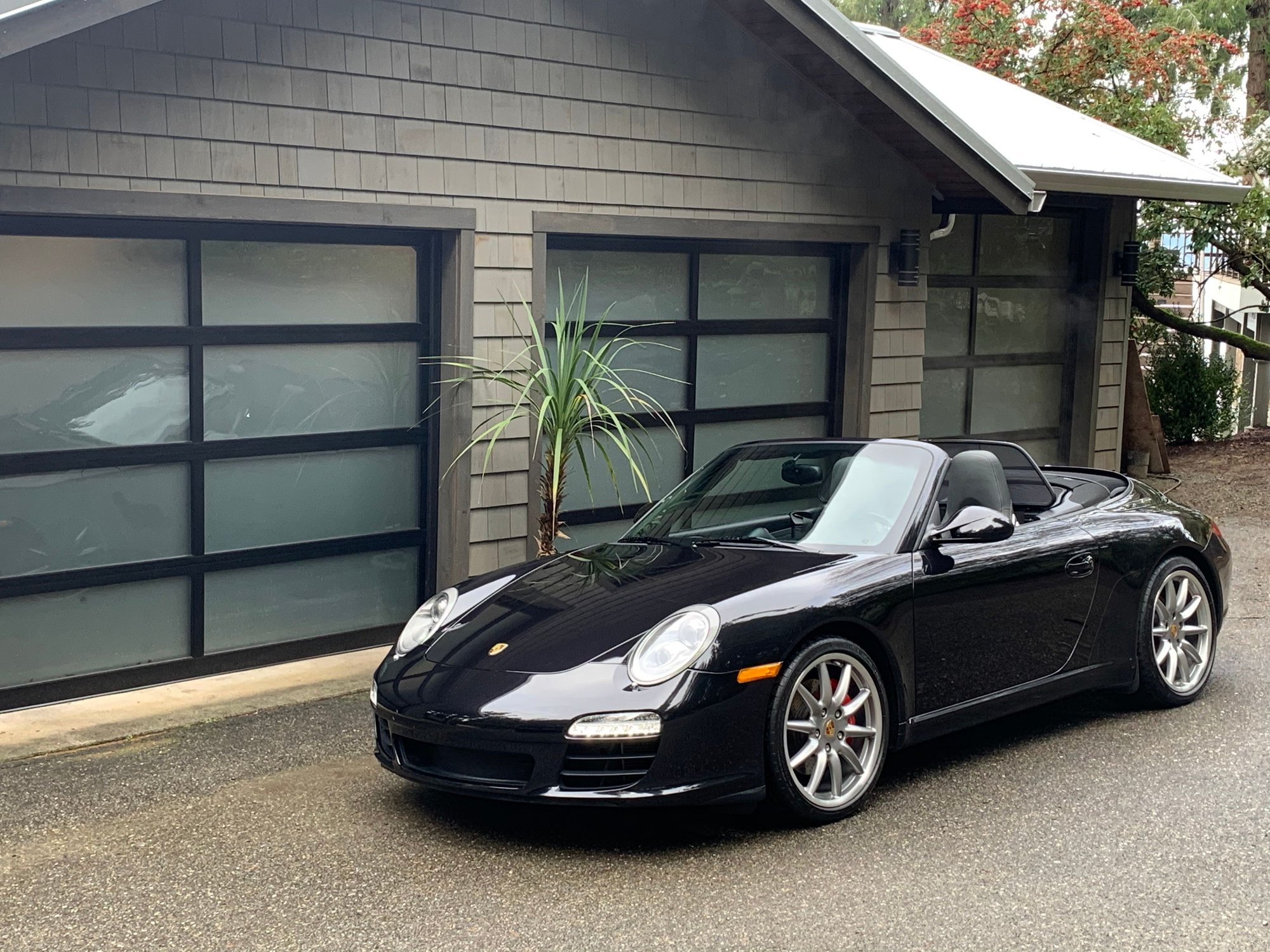 2011 Porsche 911 - 911s manual transmission, cabriolet - Used - VIN WP0CB2A9XBS755115 - 38,500 Miles - 6 cyl - 2WD - Manual - Convertible - Black - Gig Harbor, WA 98335, United States