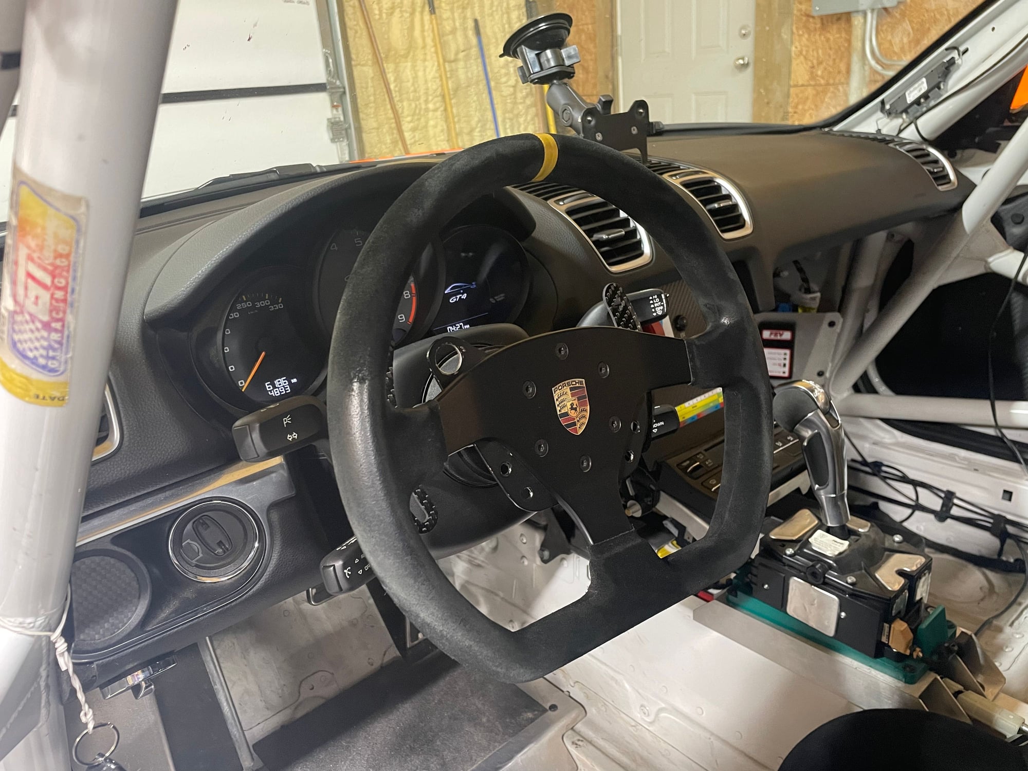 2016 Porsche Cayman GT4 - 2016 porsche GT4 Clubsport many upgrades JRZ suspension - Used - VIN XXXXXXXXXXXXXXXXX - 6,186 Miles - 6 cyl - 2WD - Automatic - Coupe - White - Little Rock, AR 72223, United States