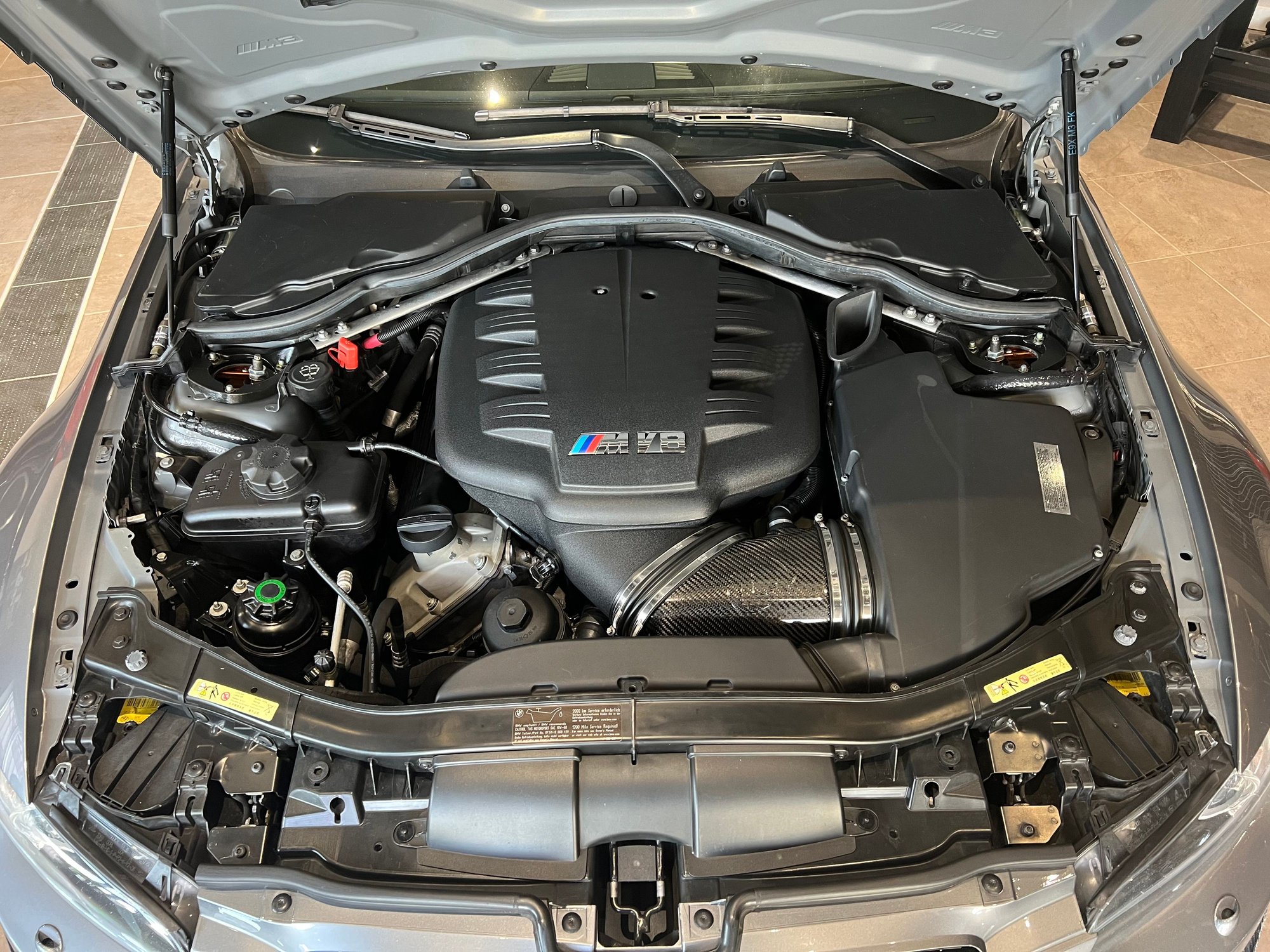 2009 BMW M3 - 2009 BMW M3 Dct *Streetable track car* - Used - VIN WBSWD93549P362081 - 75,511 Miles - 8 cyl - 2WD - Automatic - Coupe - Gray - Glenview, IL 60026, United States