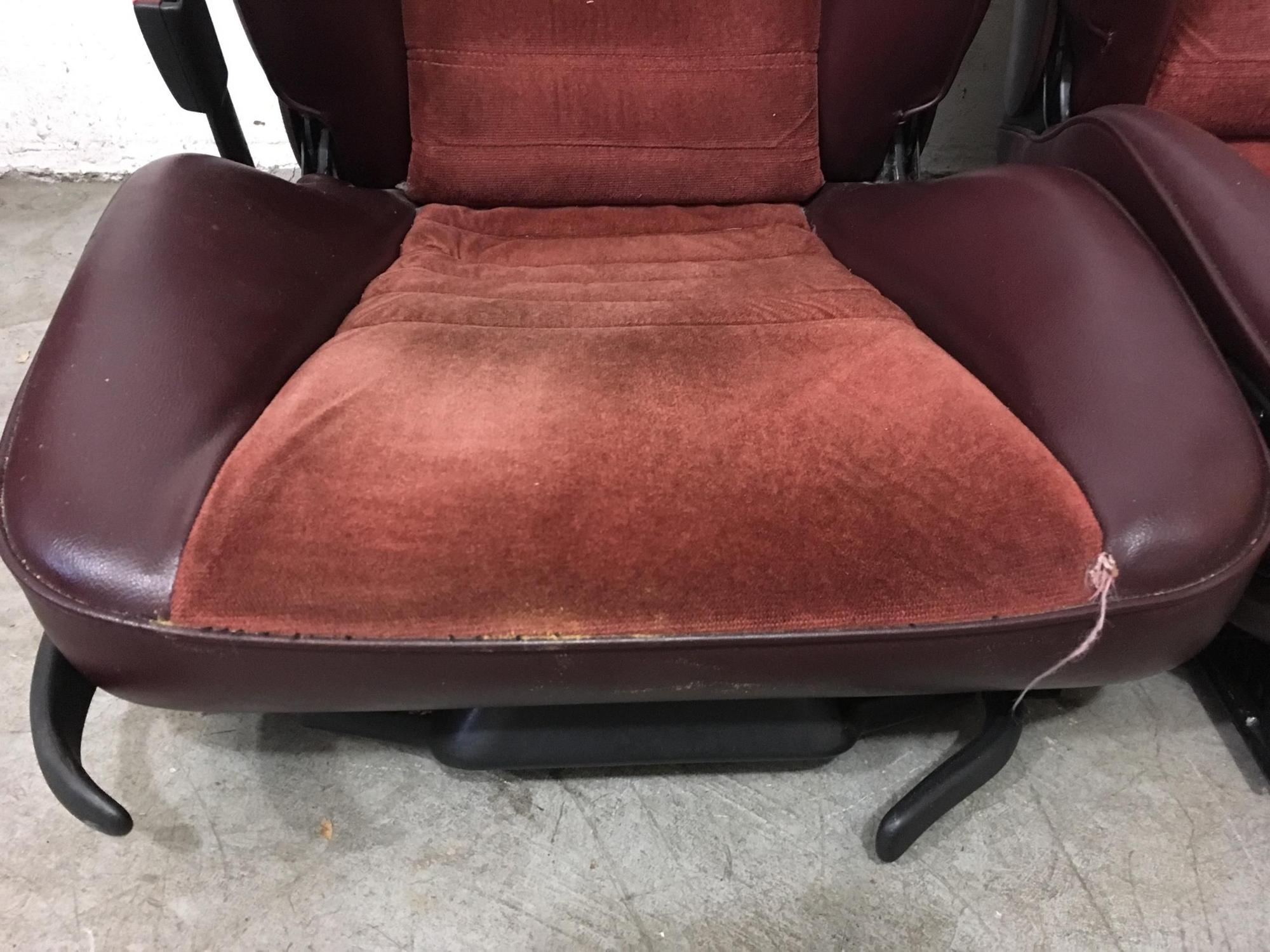 Interior/Upholstery - Porsche 944 factory burgandy sport seats option code 383/387 incl matching rear seat - Used - 1981 to 1988 Porsche 911 - 1983 to 1991 Porsche 944 - Medford, NJ 08055, United States