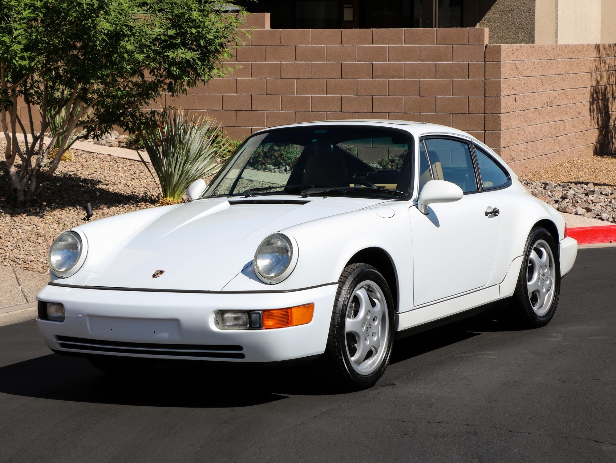 1994 Porsche 911 - 1994 964 C2 w/LSD option - Used - VIN WP0AB2966RS420218 - 103,300 Miles - 6 cyl - 2WD - Manual - Coupe - White - Las Vegas, NV 89012, United States