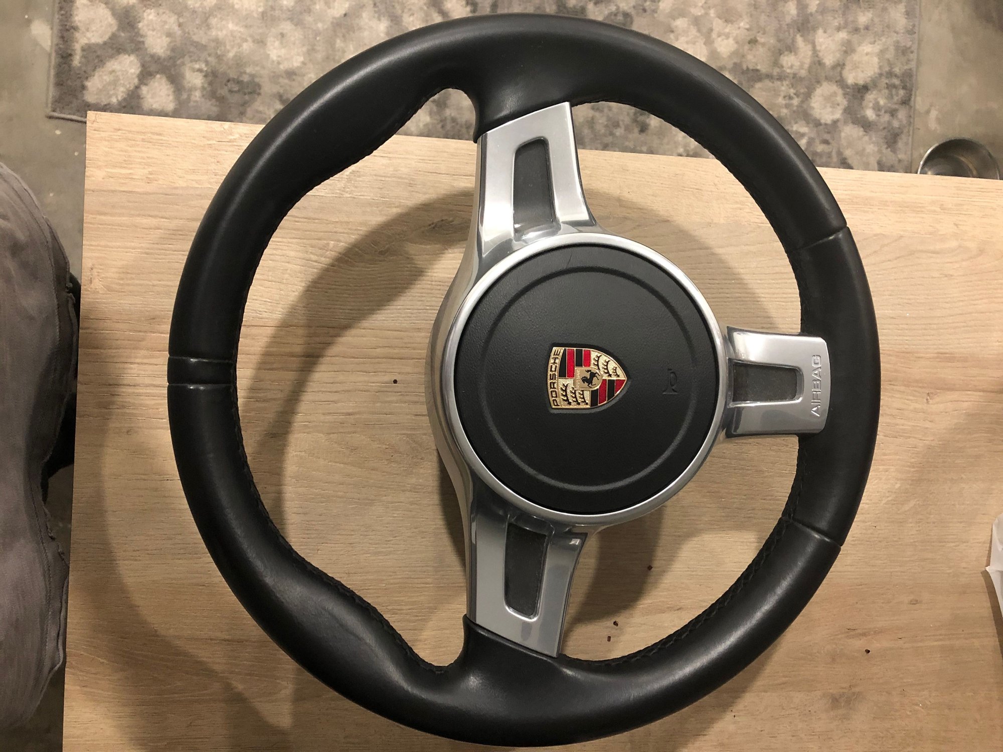 Steering/Suspension - 991.1 steering wheel manual - Used - 2005 to 2016 Porsche 911 - Quebec, QC G7A, Canada