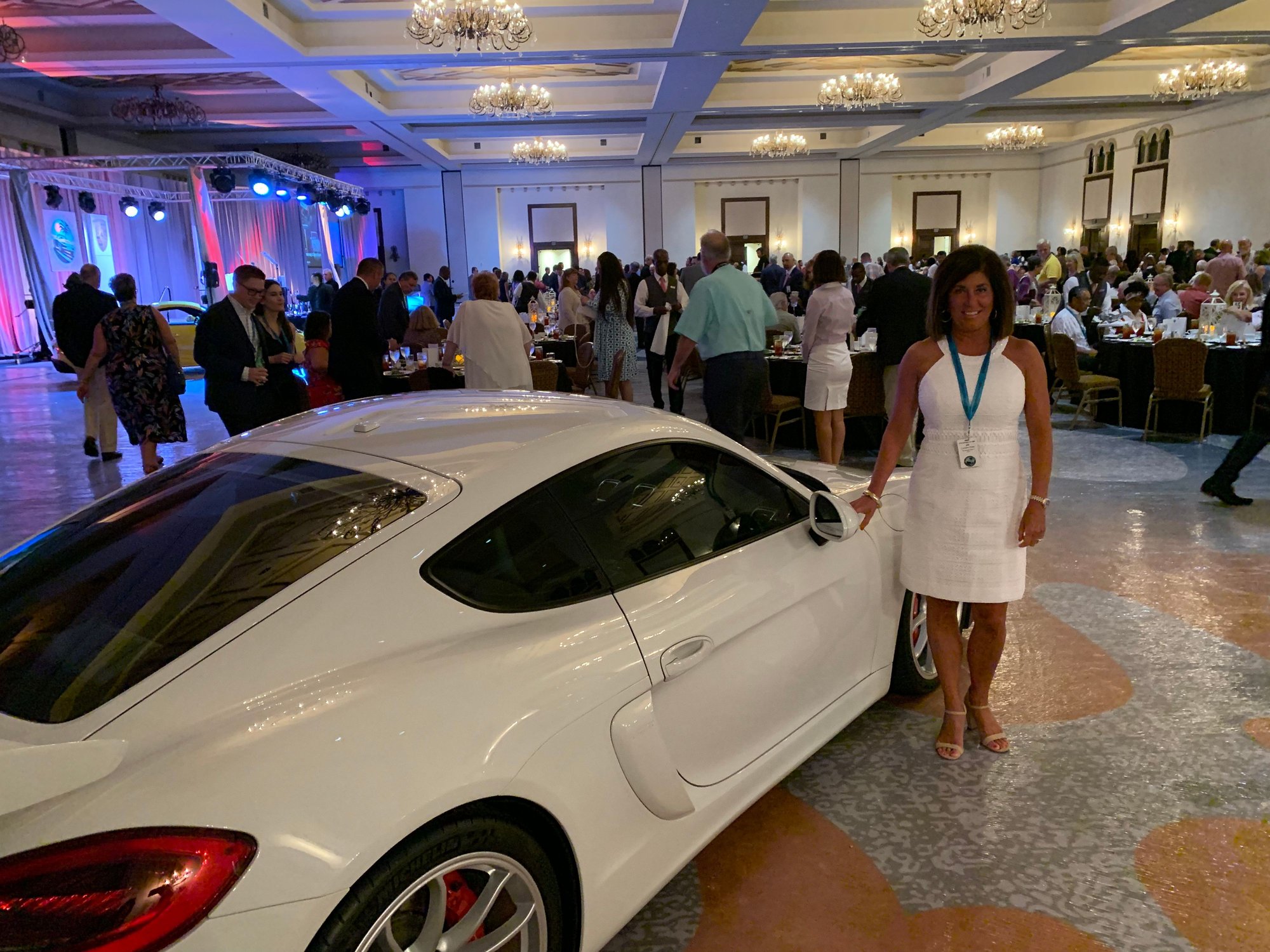 2016 Porsche Cayman GT4 - Certified Porsche GT4 - Used - VIN WP0AC2A8XGK191680 - 6 cyl - 2WD - Manual - Coupe - White - Cleveland, TN 37312, United States