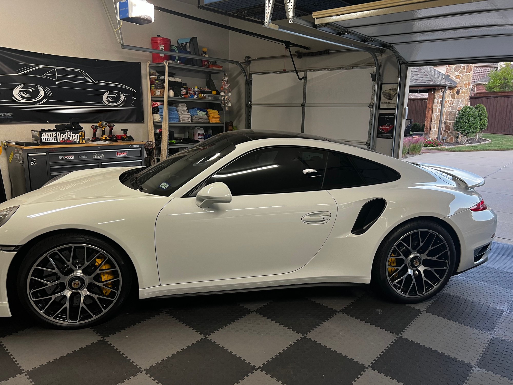 2014 Porsche 911 - 2014 991 Turbo S - Used - VIN WP0AD2a90es166094 - 18,900 Miles - 6 cyl - AWD - Automatic - Coupe - White - Dallas, TX 75035, United States