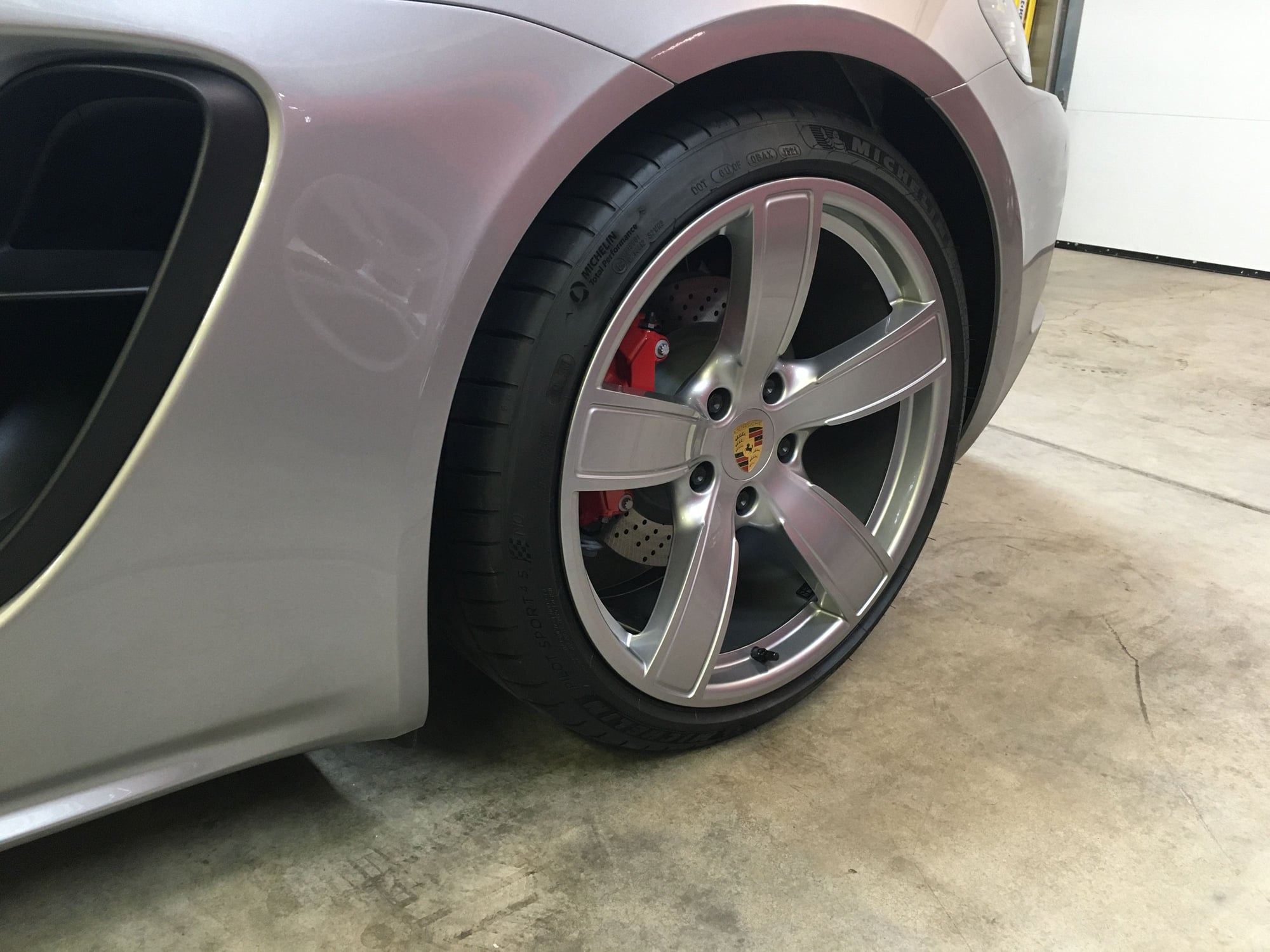 Ceramic wheel coating 2022 - recommended brands? - Rennlist - Porsche  Discussion Forums