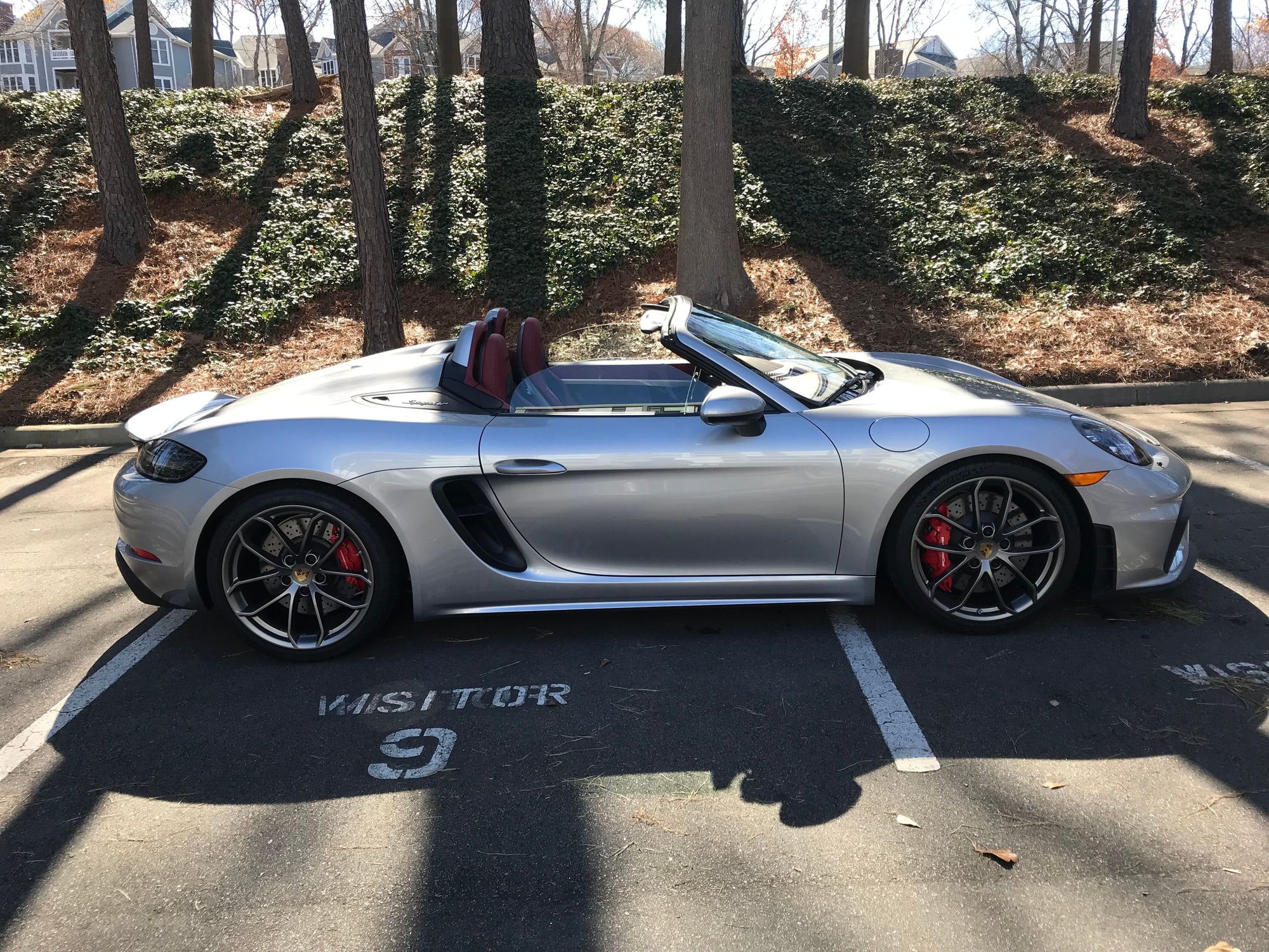 2021 Porsche 718 Spyder -  - Used - VIN WP0CC2A84MS240392 - 1,745 Miles - 6 cyl - 2WD - Manual - Convertible - Silver - Raleigh, NC 27605, United States