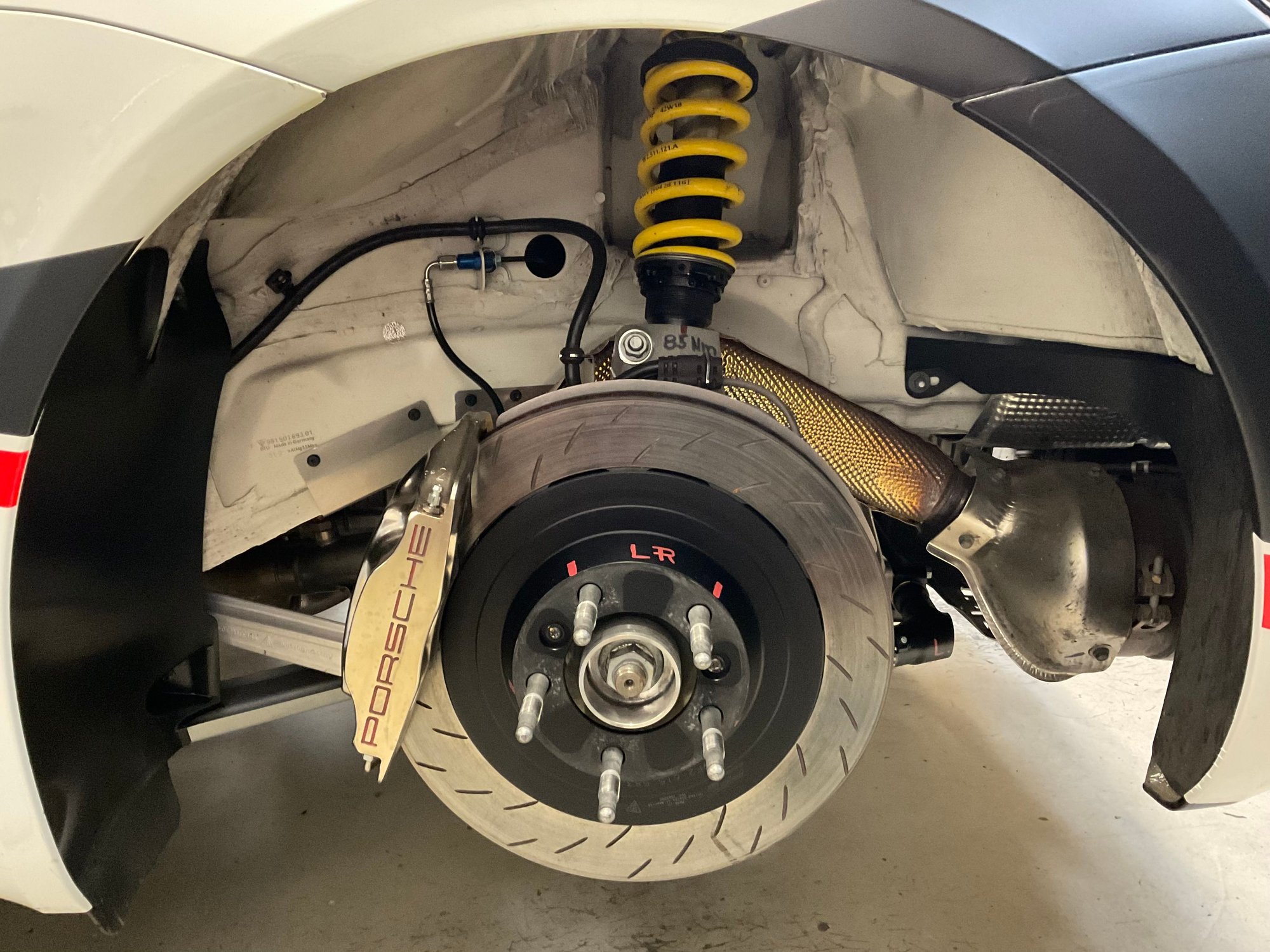 2019 Porsche 718 Cayman - For sale a late 2019 production 718 Cayman GT4 Clubsport Competition MR - Used - Lee's Summit, MO 64064, United States
