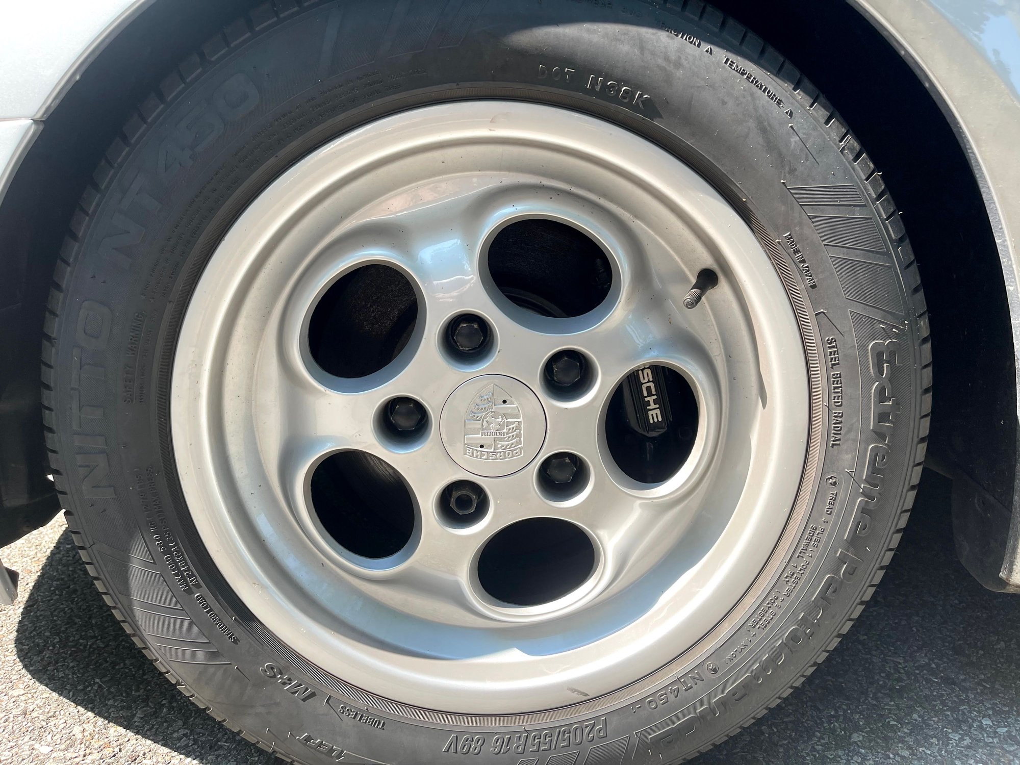 1986 Porsche 944 - 1986 Porsche 944 Turbo Rare Sapphire Metallic Color White Leather Interior 85k miles - Used - VIN WP0AA0951GN151622 - 85,000 Miles - 4 cyl - 2WD - Manual - Coupe - Silver - Forest Hills, NY 11375, United States