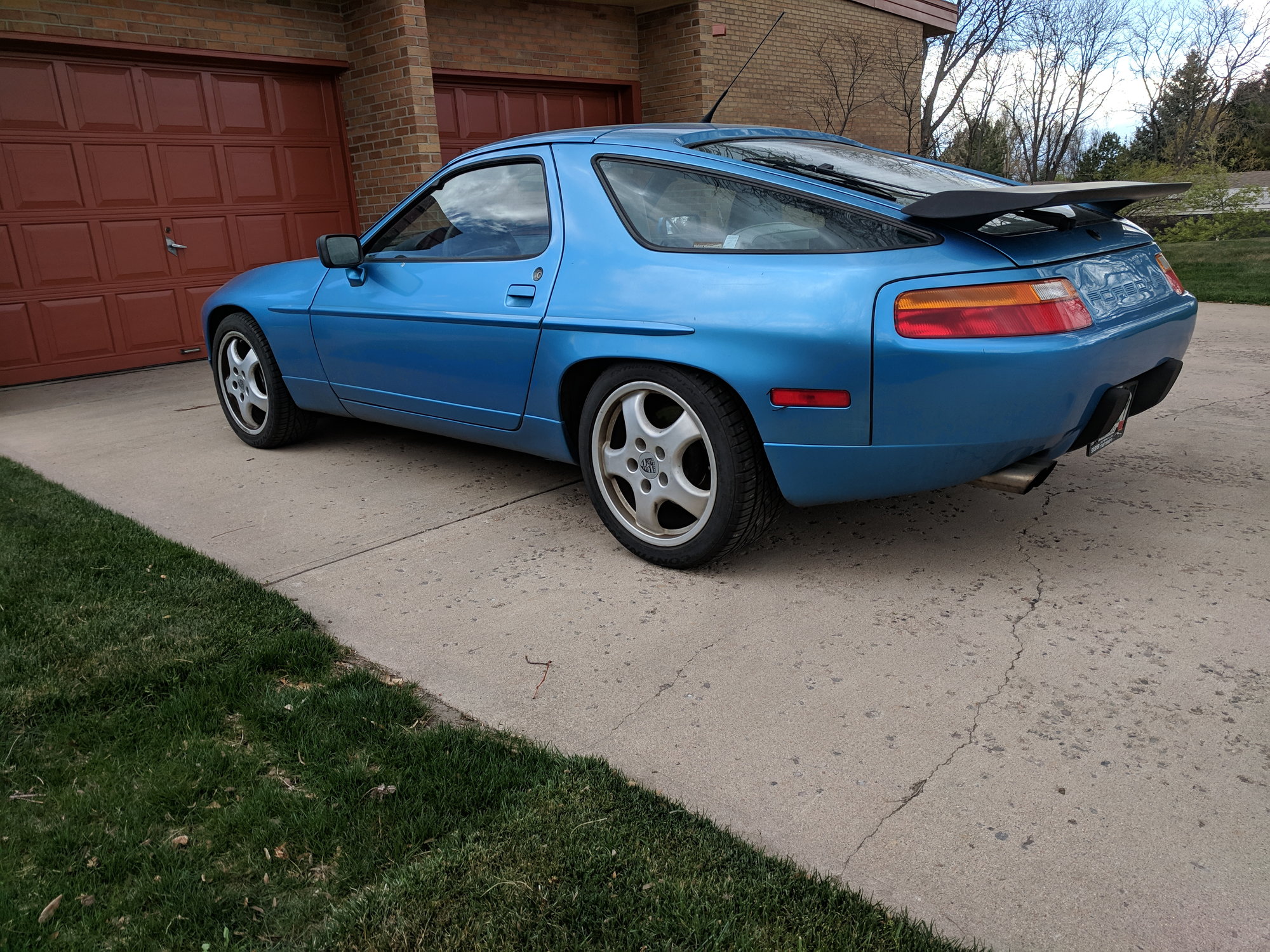 1991 Porsche 928 - 1991 Porsche 928 S4 for sale - Used - VIN WP0AA2920MS810319 - 140,000 Miles - 8 cyl - 2WD - Automatic - Coupe - Blue - Denver, CO 80231, United States