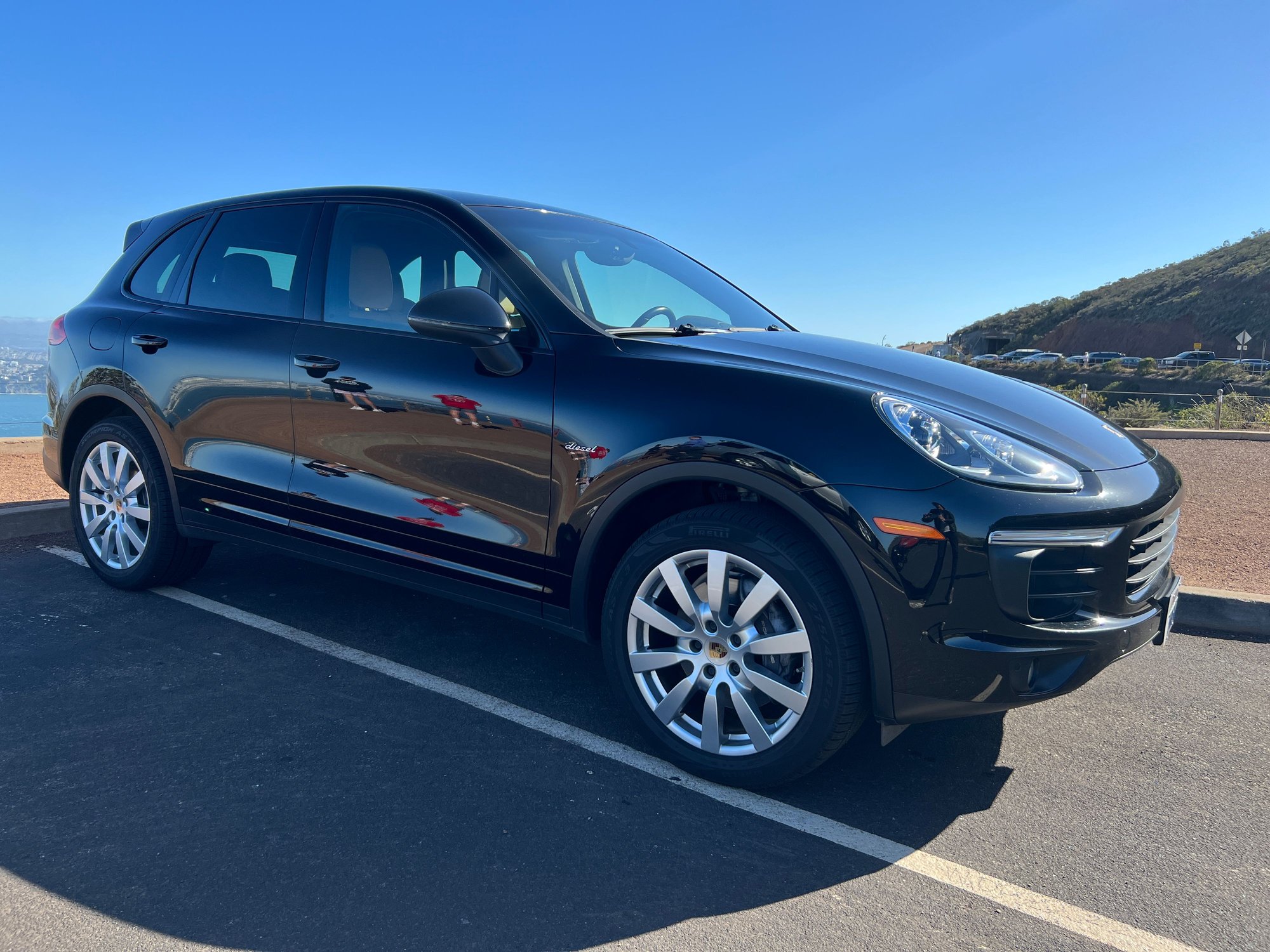 2015 Porsche Cayenne - 2015 Porsche Cayenne Diesel - Used - VIN WP1AF2A28FLA31257 - 63,000 Miles - 6 cyl - AWD - Automatic - SUV - Black - San Francisco, CA 94107, United States