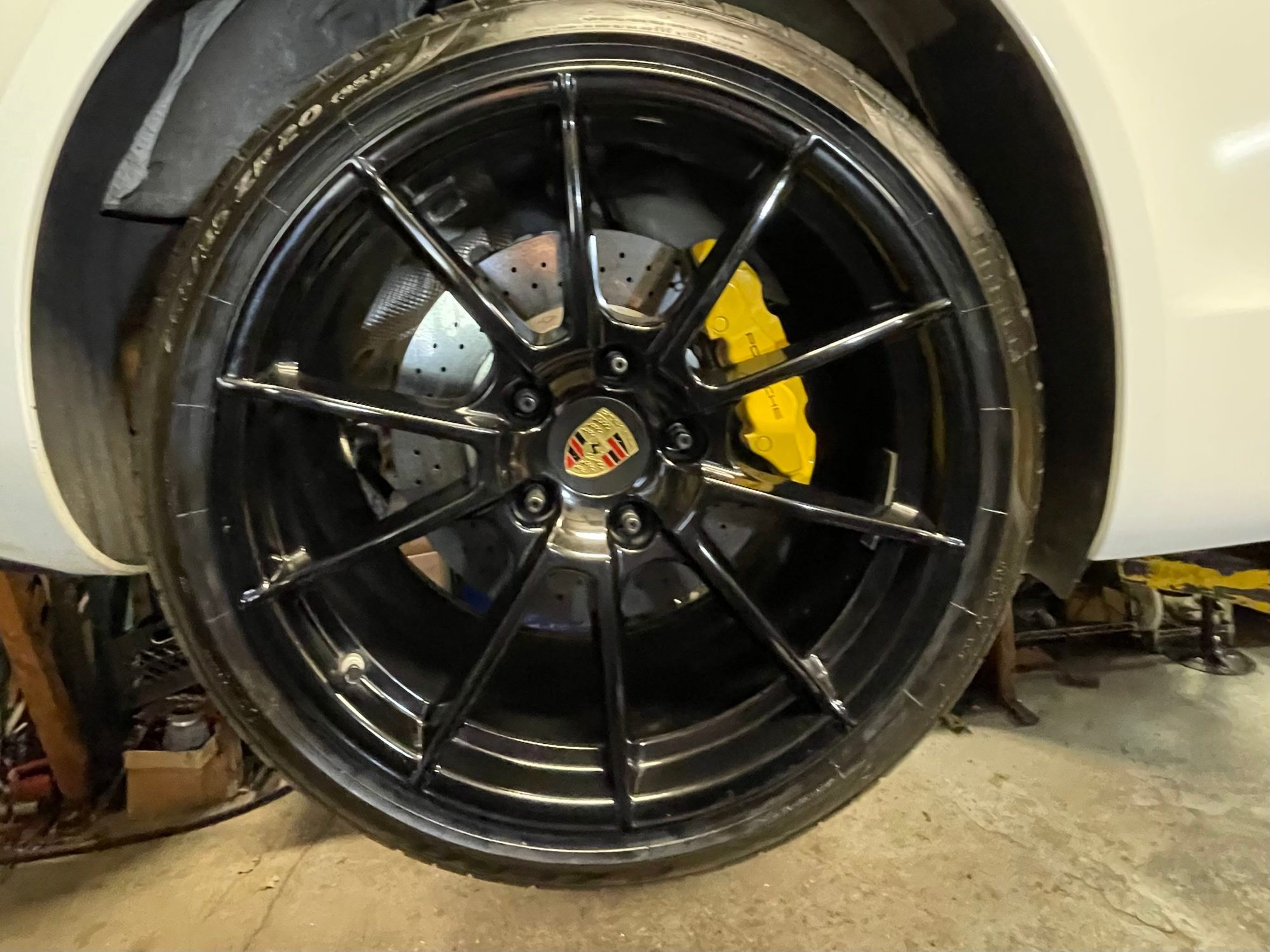 2016 Porsche Boxster - 2016 981 Spyder For Sale - Used - VIN WP0CC2A8XGS152175 - 21,068 Miles - 6 cyl - 2WD - Manual - Convertible - White - Plaistow, NH 03865, United States