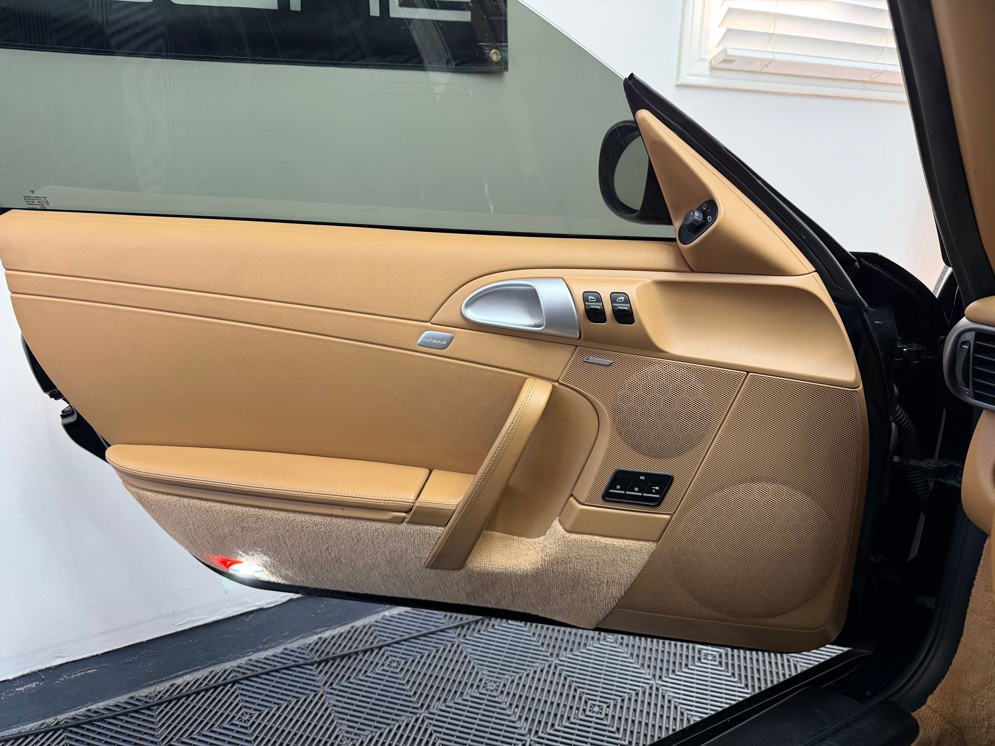 2008 Porsche 911 - 2008 Porsche 911 Carrera. 41k mis. Black w tan, manual transmission, coupe - Used - Louisville, KY 40245, United States