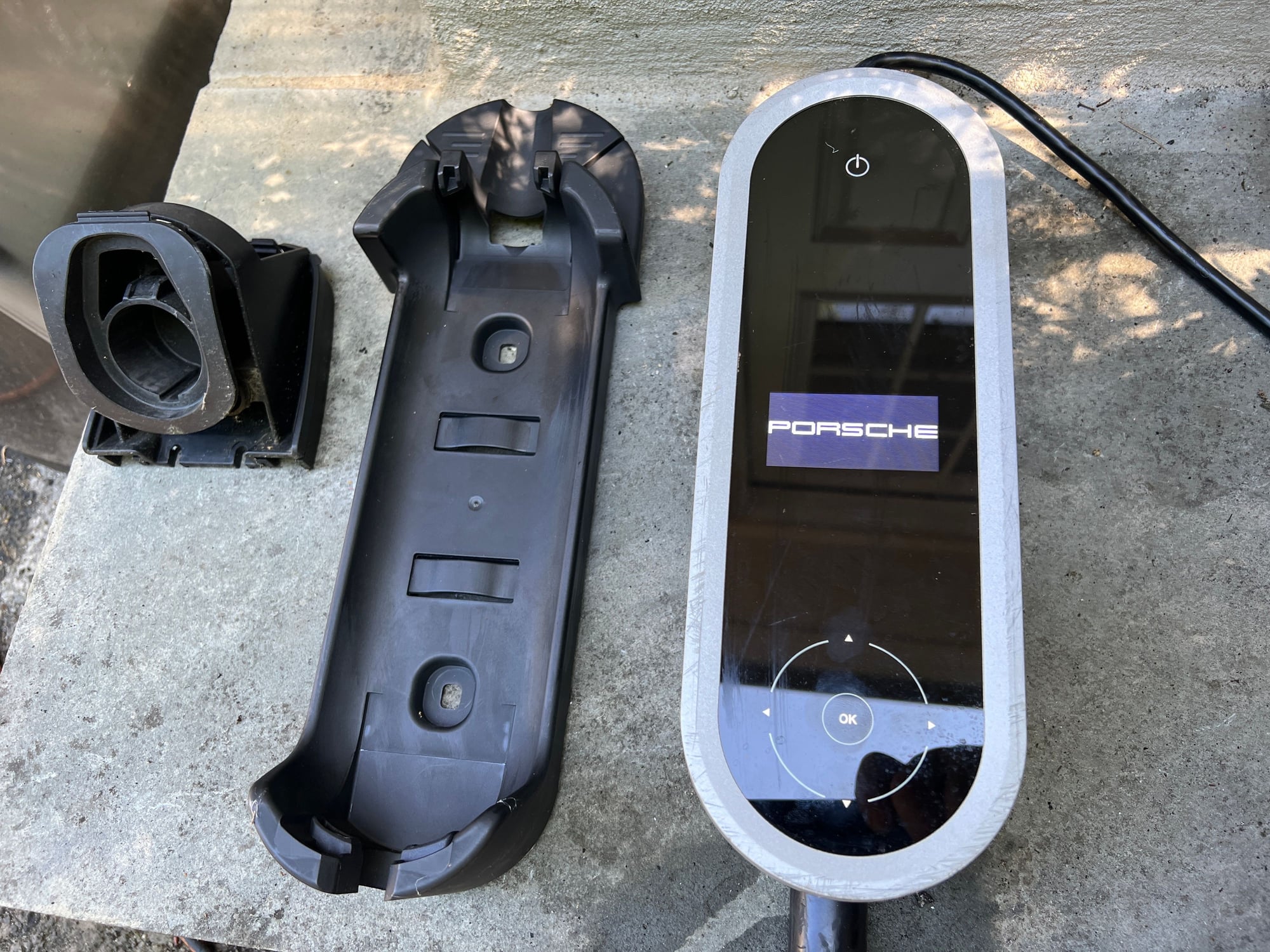 Miscellaneous - PORSCHE UNIVERSAL ELECTRIC CAR BATTERY CHARGER EV - Used - 2015 to 2023 Porsche Cayenne - Elmsford, NY 10523, United States