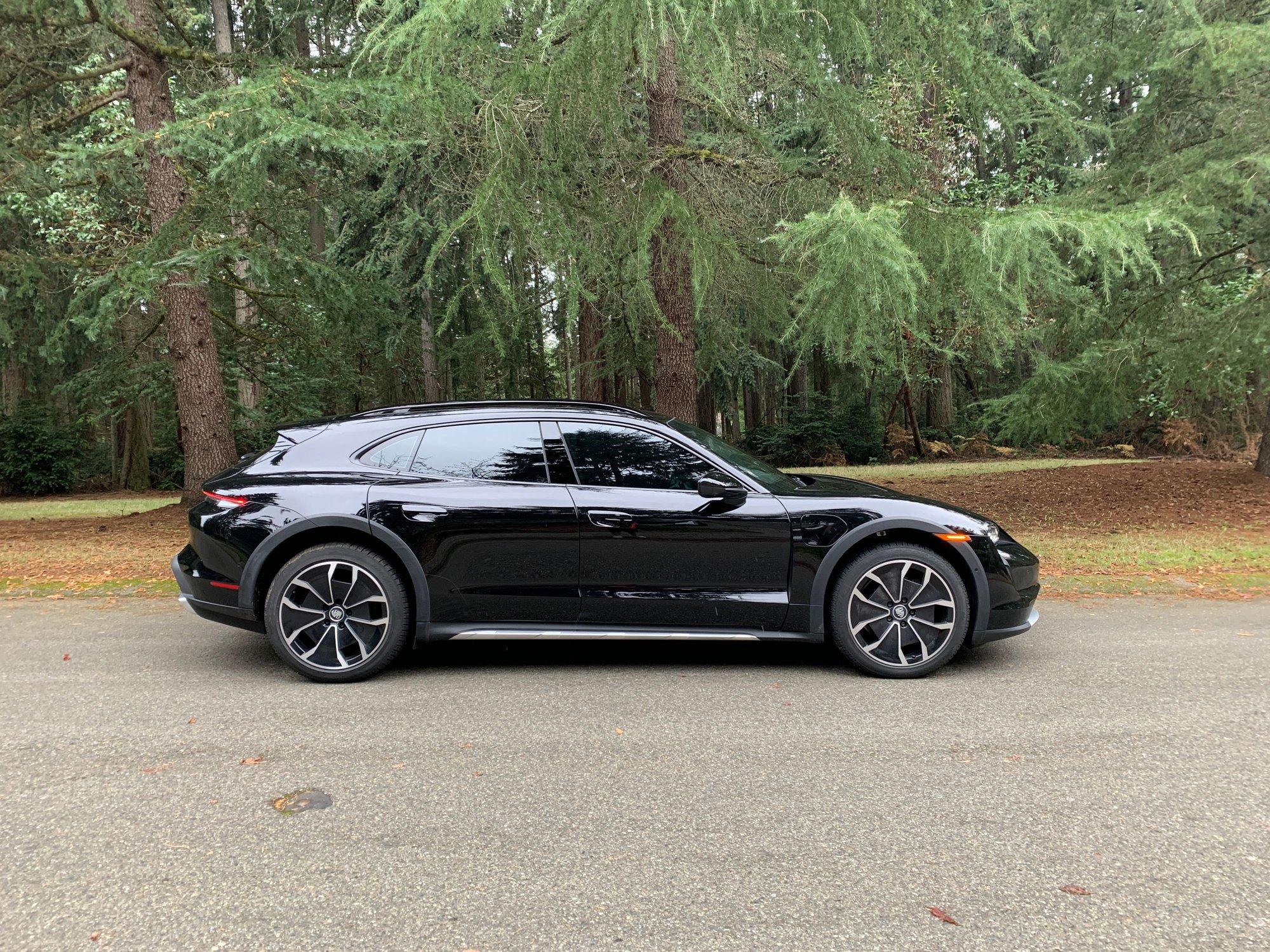 2022 Porsche Taycan - 2022 Taycan Cross Turismo - Used - VIN WP0BA2Y18NSA67376 - 9,326 Miles - Other - AWD - Automatic - Wagon - Black - Gig Harbor, WA 98335, United States