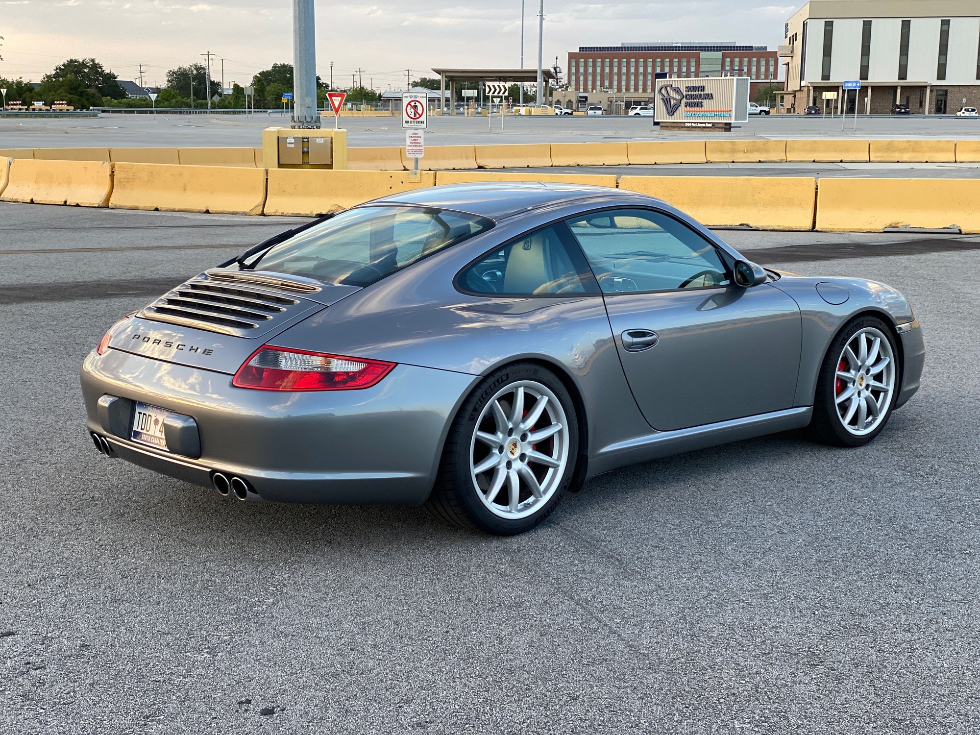 2006 Porsche 911 - 2006 Carrera 2S 6spd - LWFW, Coilovers, Software, Shifter, Sport Seats, Full Leather - Used - VIN WP0AB29976S742288 - 104,600 Miles - 6 cyl - 2WD - Manual - Coupe - Gray - Charleston, SC 29403, United States