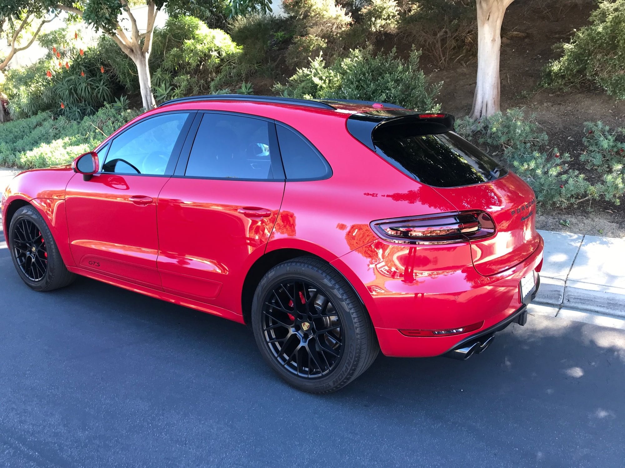 2017 Porsche Macan - 2017 Macan GTS - Used - VIN wp1ag2a57hlb52761 - 23,400 Miles - 6 cyl - AWD - Automatic - SUV - Red - Carlsbad, CA 92011, United States
