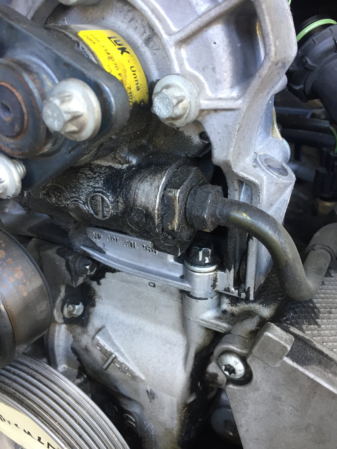 Power steering pump leak? How to remove? - Rennlist - Porsche