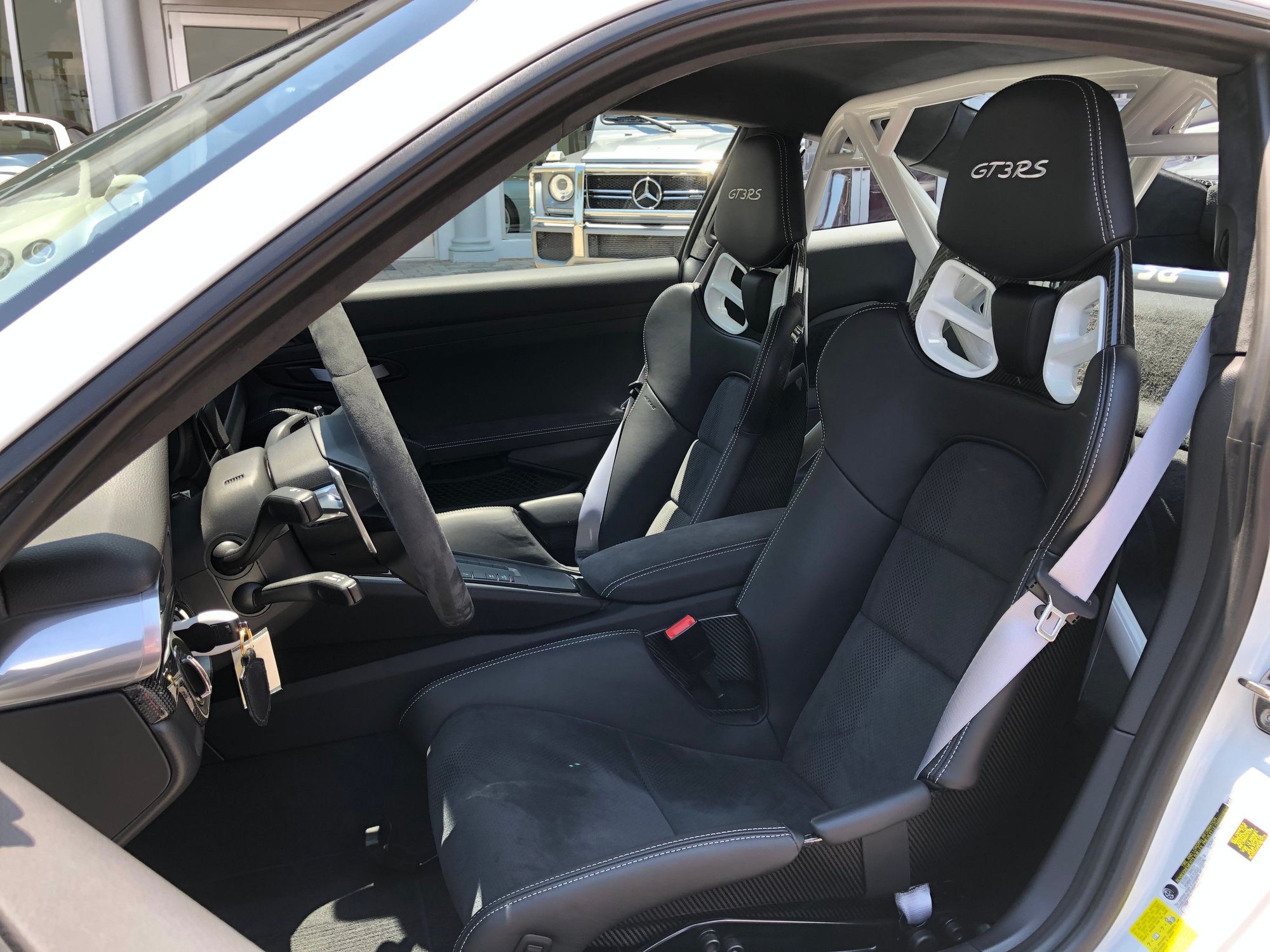 2019 Porsche GT3 - 2019 PORSCHE 911 GT3RS - Used - VIN WP0AF2A97KS165420 - 1,221 Miles - 6 cyl - 2WD - Automatic - Coupe - White - Miami, FL 33146, United States