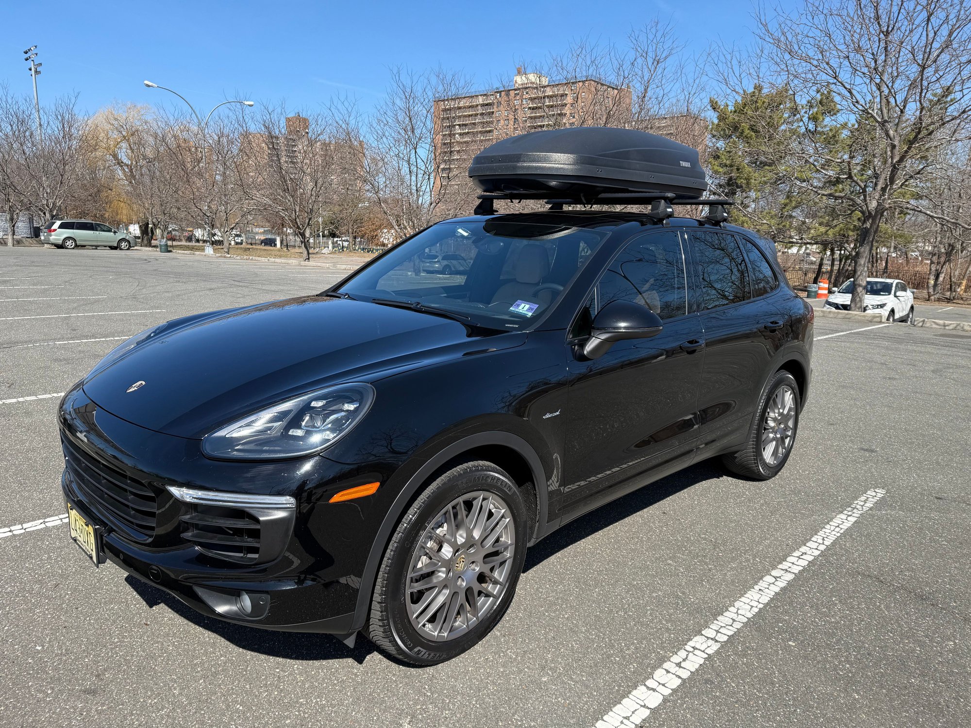 2015 Porsche Cayenne - 2015 Porsche Cayenne Diesel – Premium Package Plus - Used - VIN WP1AF2A26FLA33198 - 87,000 Miles - 6 cyl - 4WD - Automatic - SUV - Black - Atlantic Highlands, NJ 07716, United States