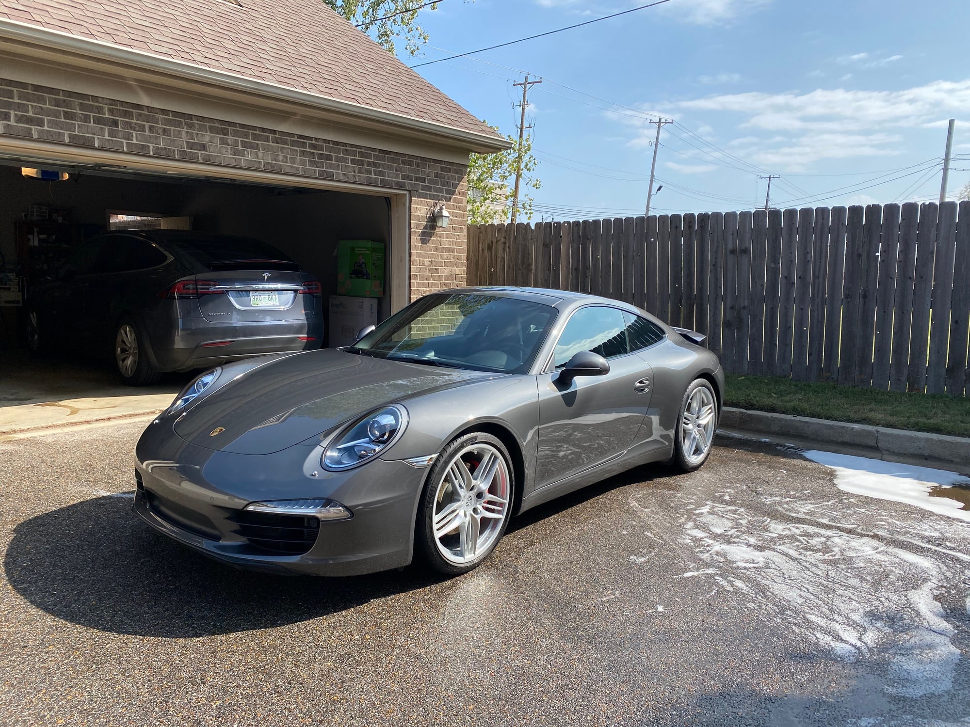 2012 Porsche 911 - 2012.5 (991 Model) 911 S with CPO until 2022! EXCELLENT CONDITION! - Used - VIN WP0AB2A9XCS120209 - Automatic - Memphis, TN 38103, United States