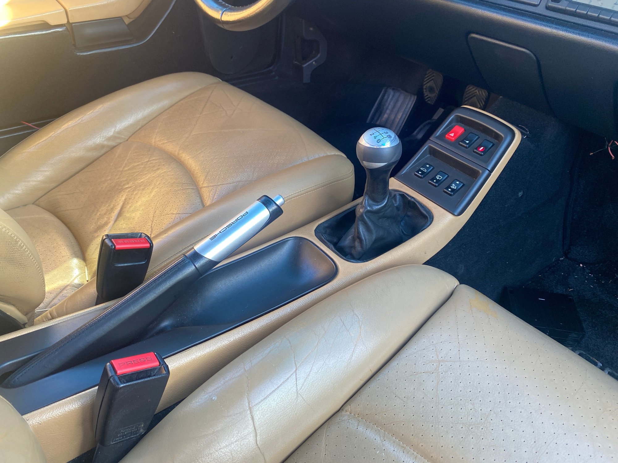 Interior/Upholstery - Porsche 993 front seats Cashmere tan 8way / 8way - Used - 1995 to 1998 Porsche 911 - San Carlos, CA 94070, United States