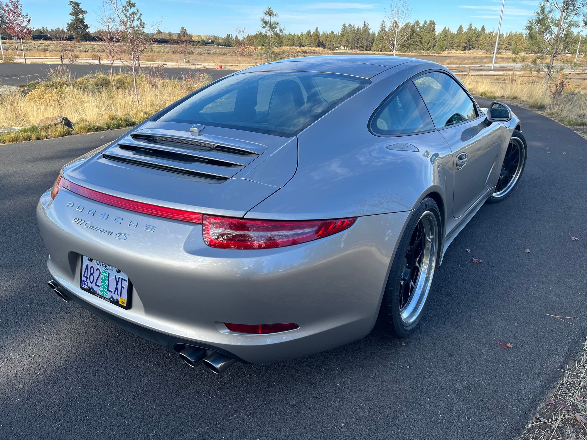 2013 Porsche 911 - 2013 Porsche 911 C4S w/26k Miles - Used - VIN WP0AB2A93DS120926 - 25,815 Miles - 6 cyl - AWD - Automatic - Coupe - Silver - Bend, OR 97702, United States