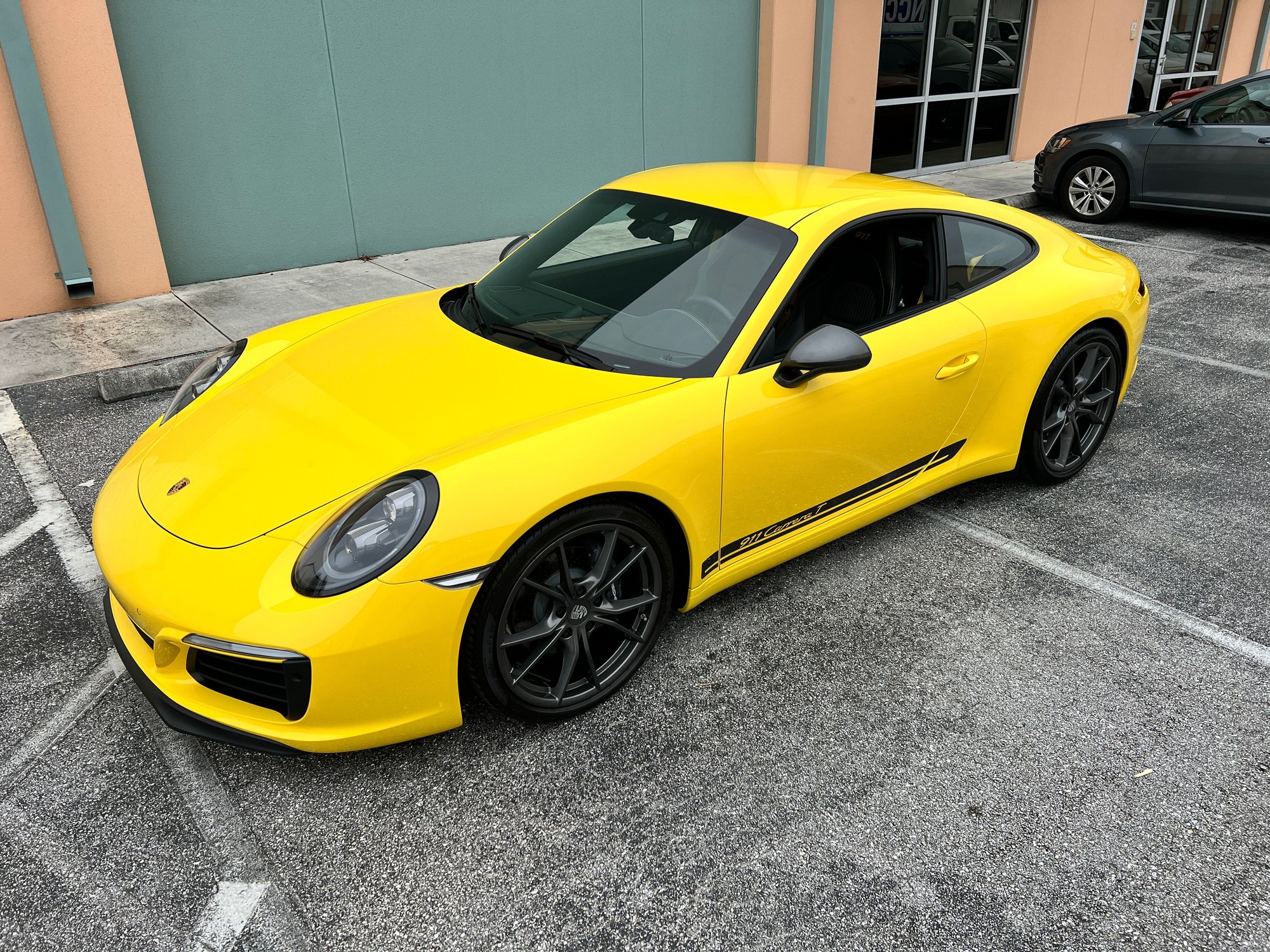 2019 Porsche 911 - 2019 Porsche 911 Carrera T (991.2) 7MT/Full PPF/Sunroof Delete Spec - Used - VIN WPOAA2A91KS103719 - 23,190 Miles - 6 cyl - 2WD - Manual - Coupe - Yellow - Santa Clarita, CA 91350, United States